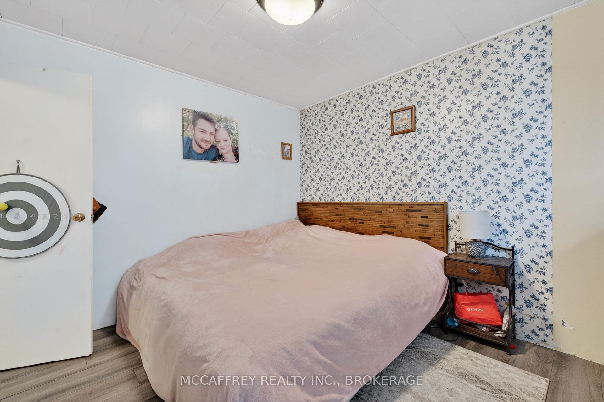 Photo 11 of 12335 Highway 41, Addington Highlands — HOMEH