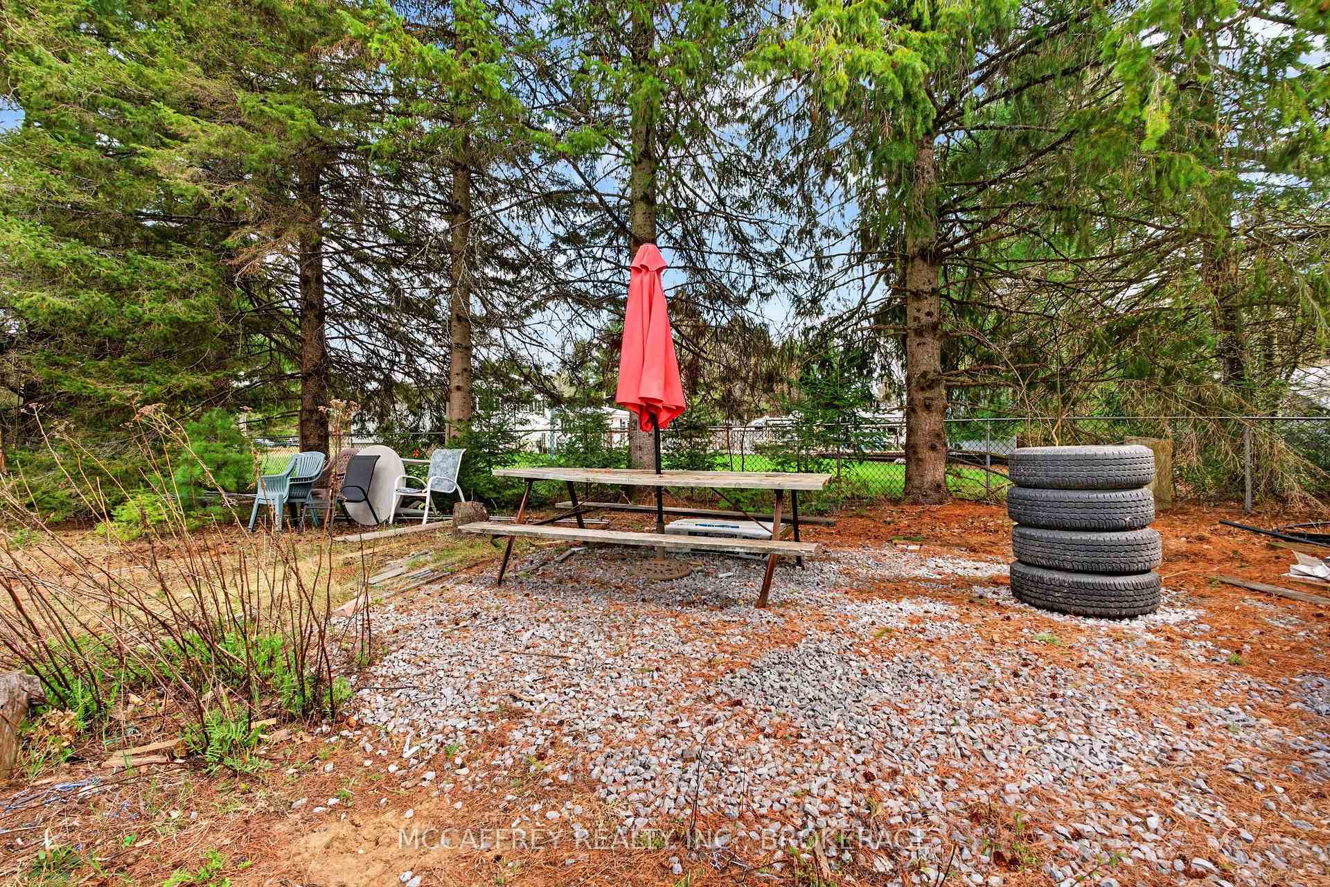 Photo 21 of 12335 Highway 41, Addington Highlands — HOMEH