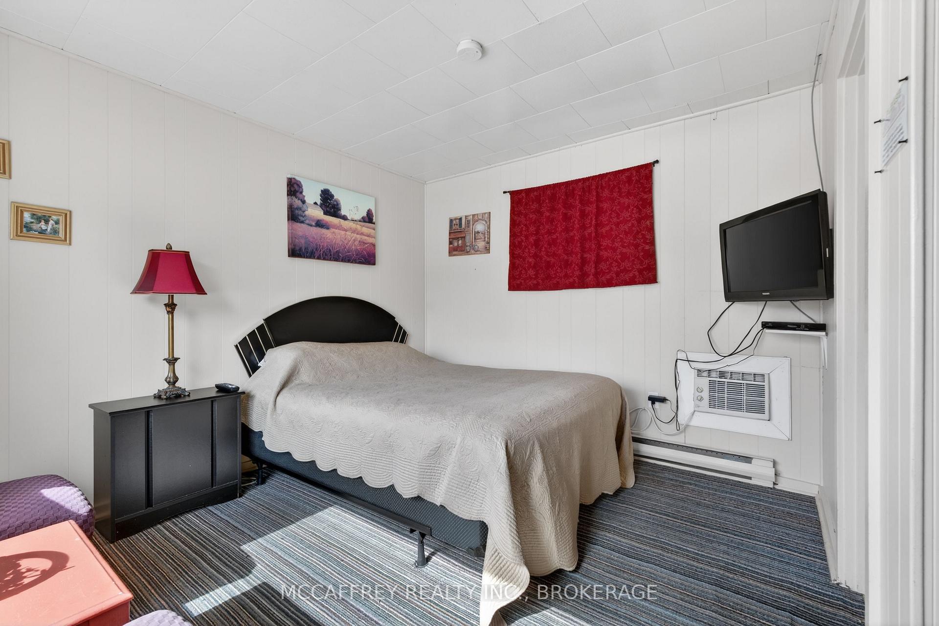 Photo 37 of 12335 Highway 41, Addington Highlands — HOMEH