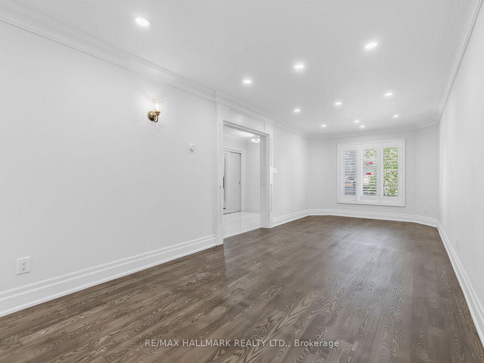 Photo 8 of 287 Andy Crescent, Vaughan, Elder Mills — HOMEH