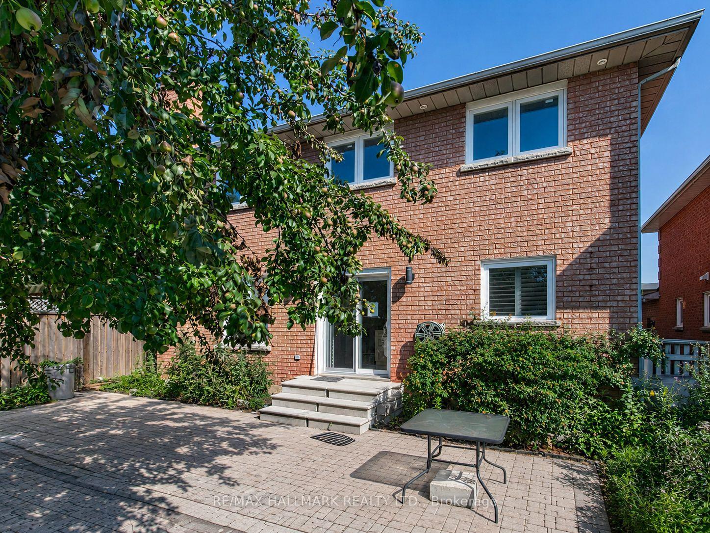 Photo 33 of 287 Andy Crescent, Vaughan, Elder Mills — HOMEH