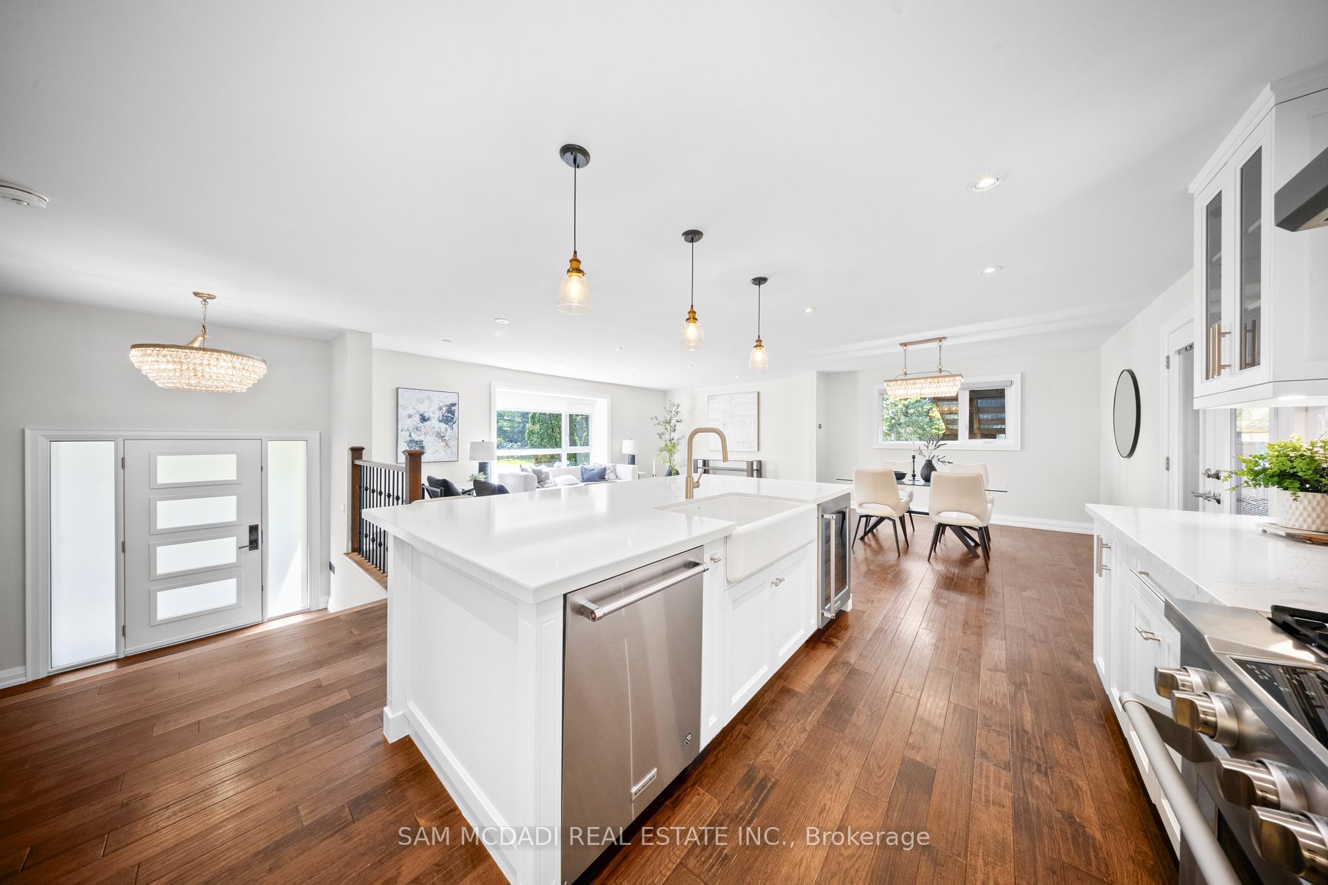 Photo 8 of 1171 Birchview Drive, Mississauga, Lorne Park — HOMEH
