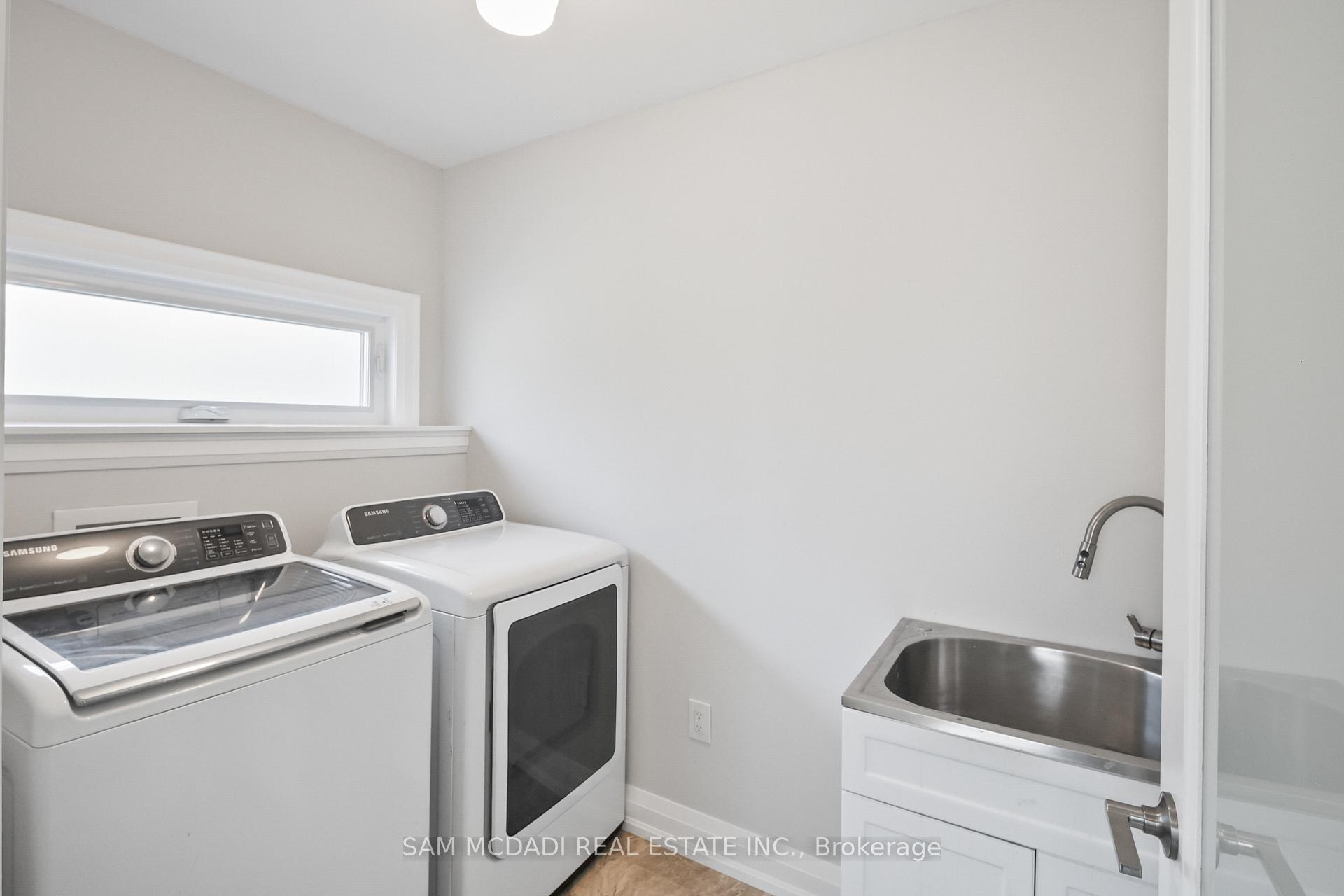 Photo 18 of 1171 Birchview Drive, Mississauga, Lorne Park — HOMEH