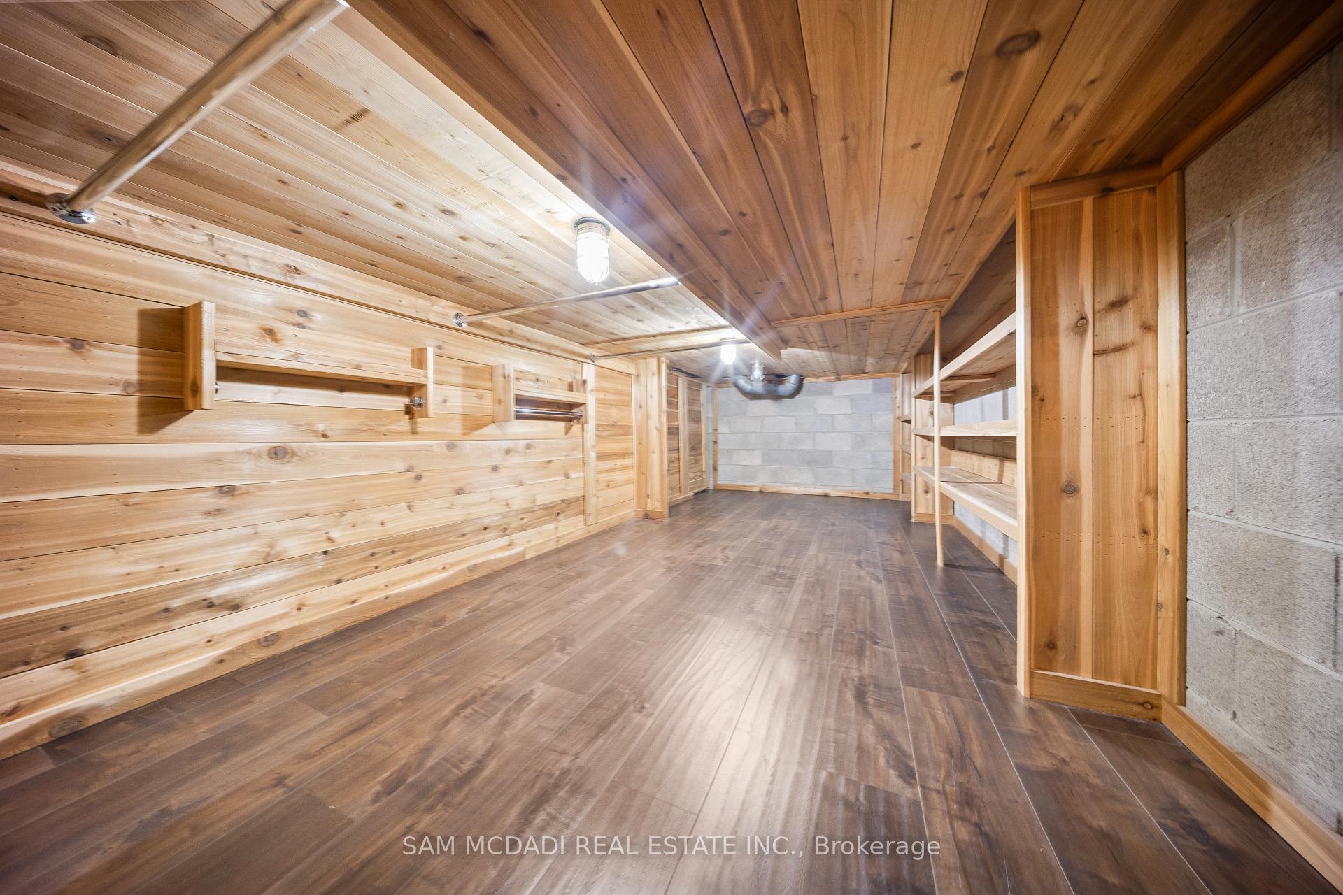 Photo 33 of 1171 Birchview Drive, Mississauga, Lorne Park — HOMEH