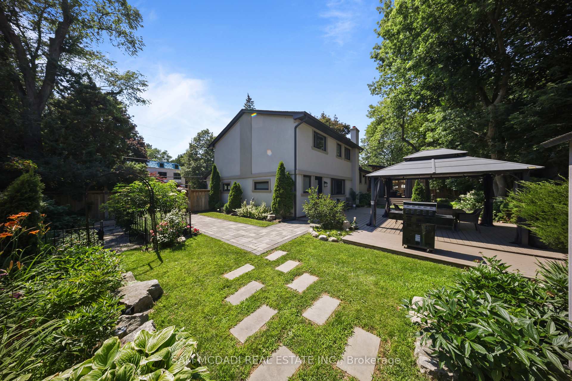 Photo 44 of 1171 Birchview Drive, Mississauga, Lorne Park — HOMEH