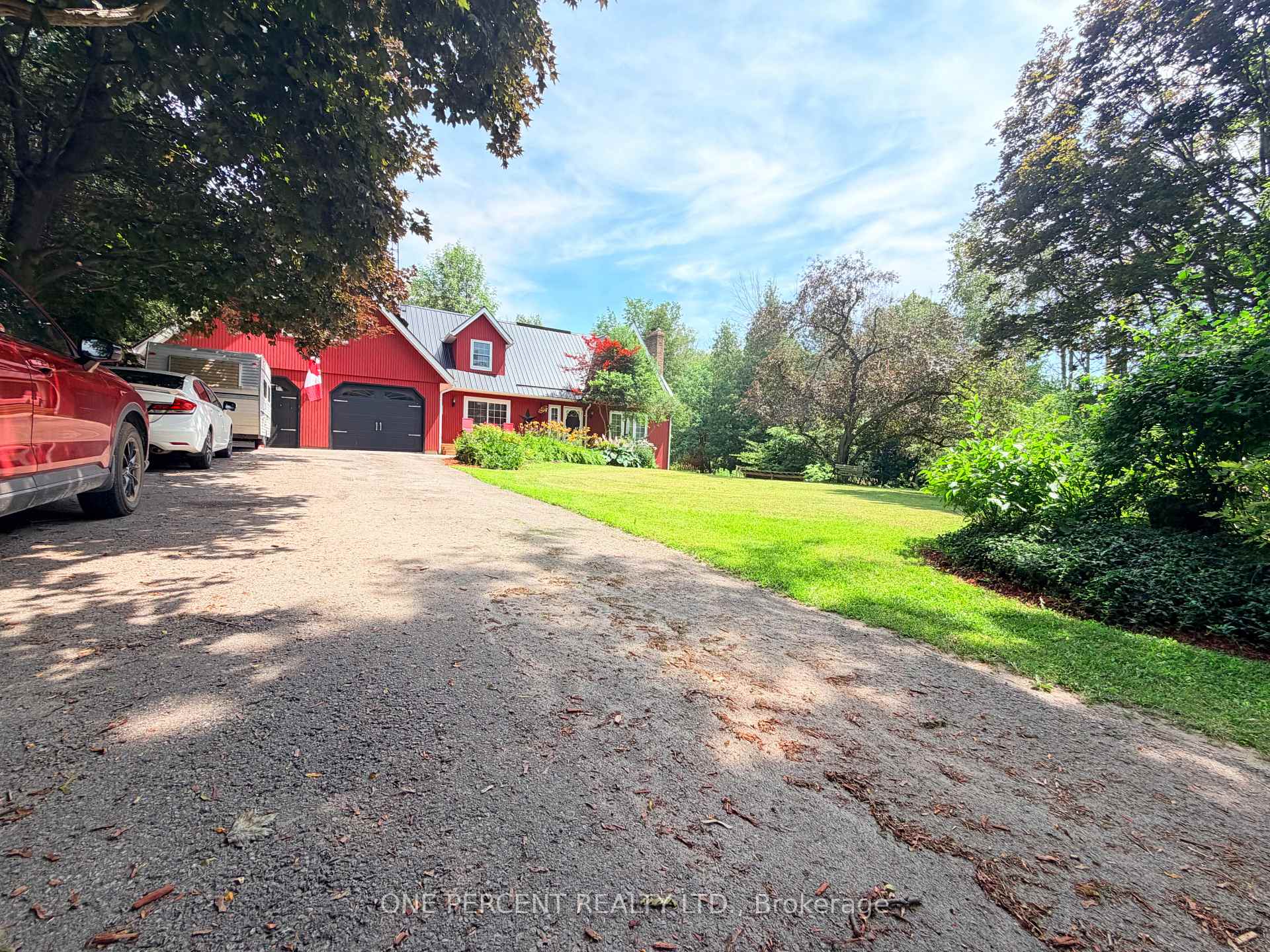 Photo 1 of 439 Fralicks Beach Road, Scugog, Rural Scugog — HOMEH