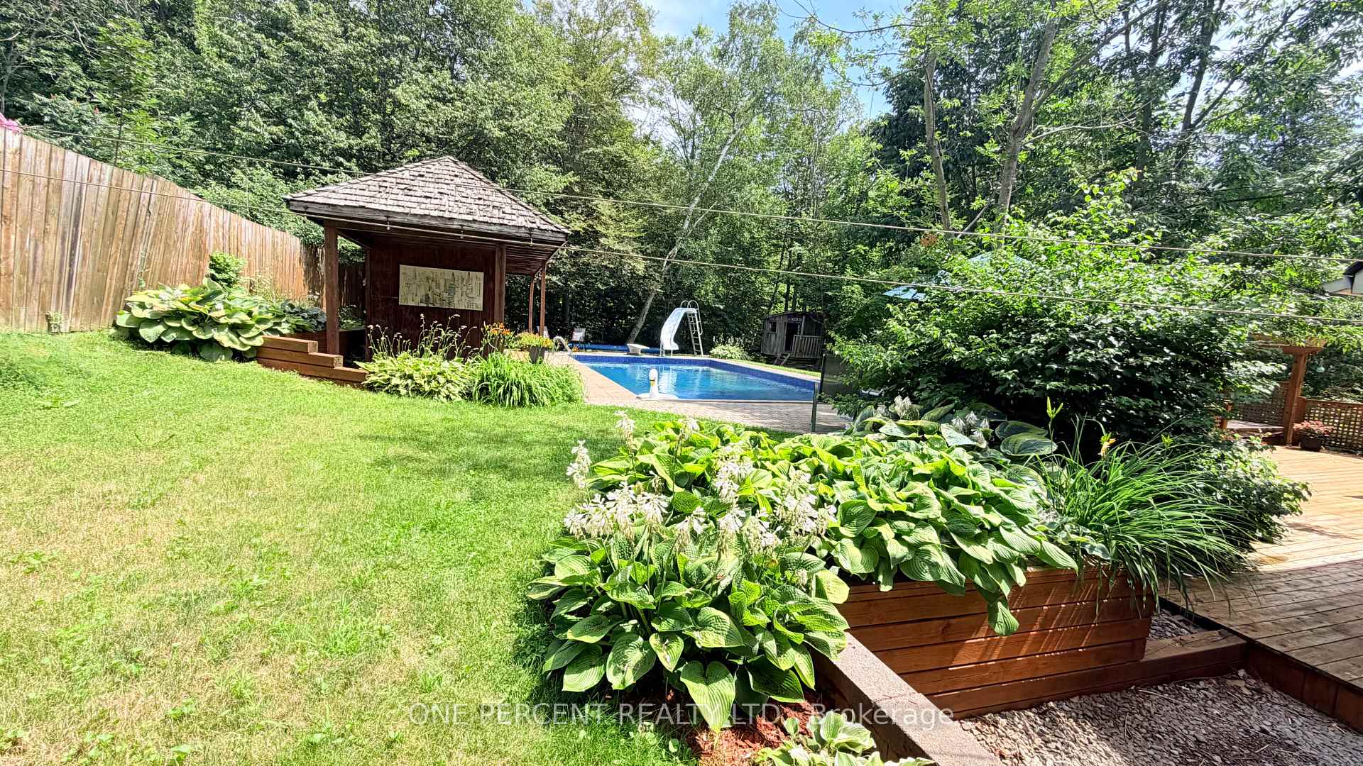 Photo 3 of 439 Fralicks Beach Road, Scugog, Rural Scugog — HOMEH