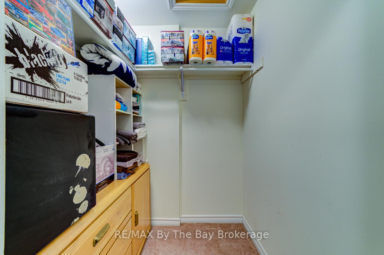 Photo 29 of 65 Meadow Lane, Wasaga Beach — HOMEH