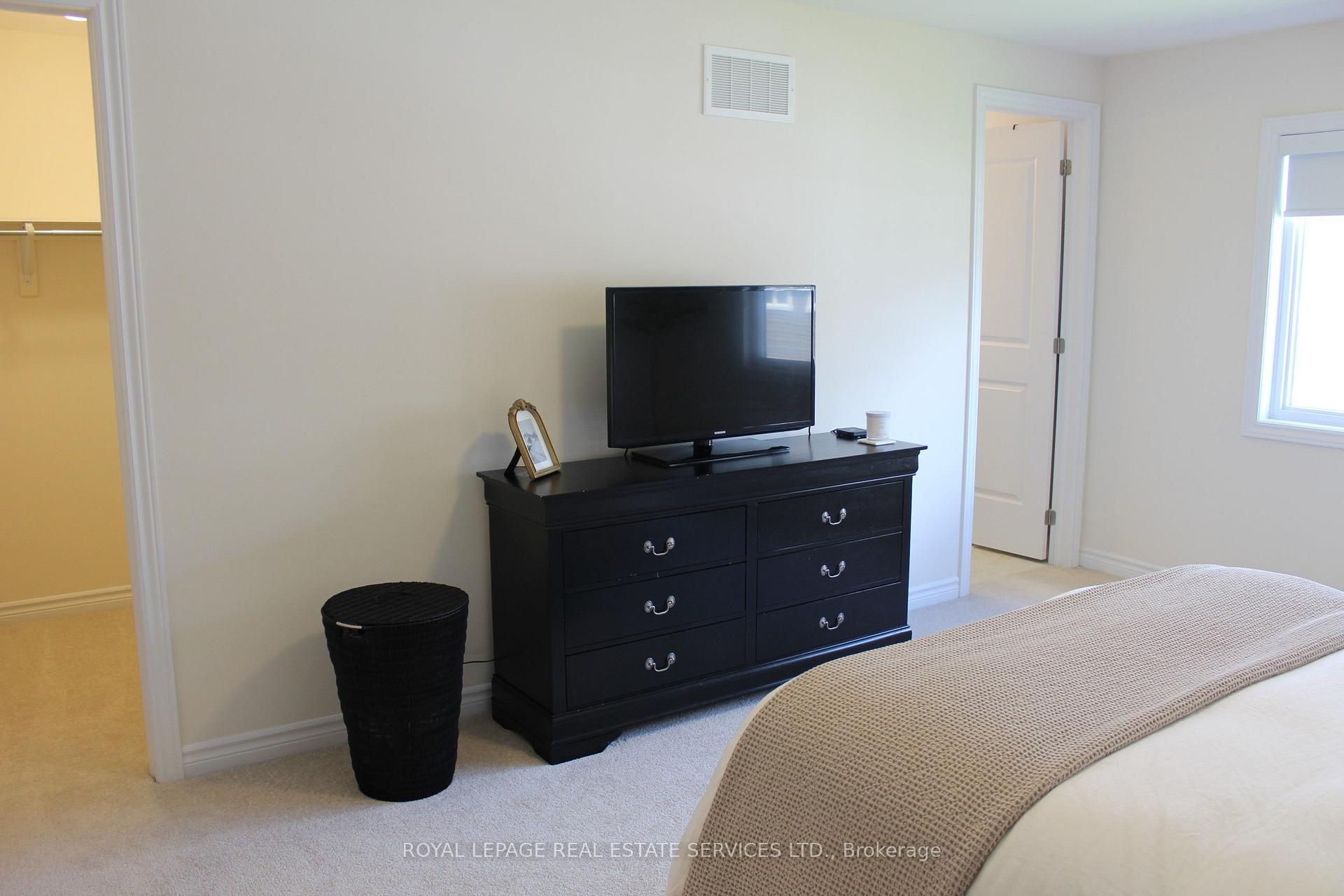 Photo 21 of 17 Conboy Drive, Erin — HOMEH