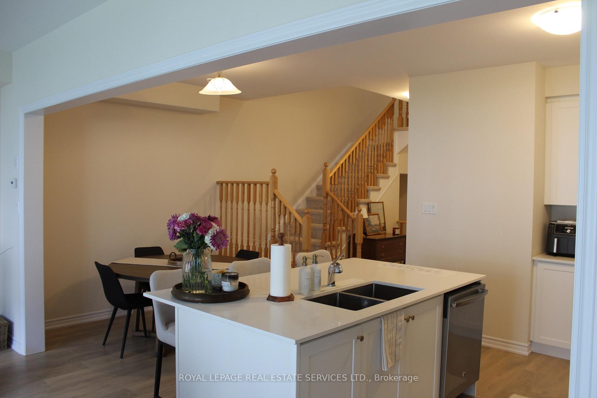 Photo 11 of 17 Conboy Drive, Erin — HOMEH