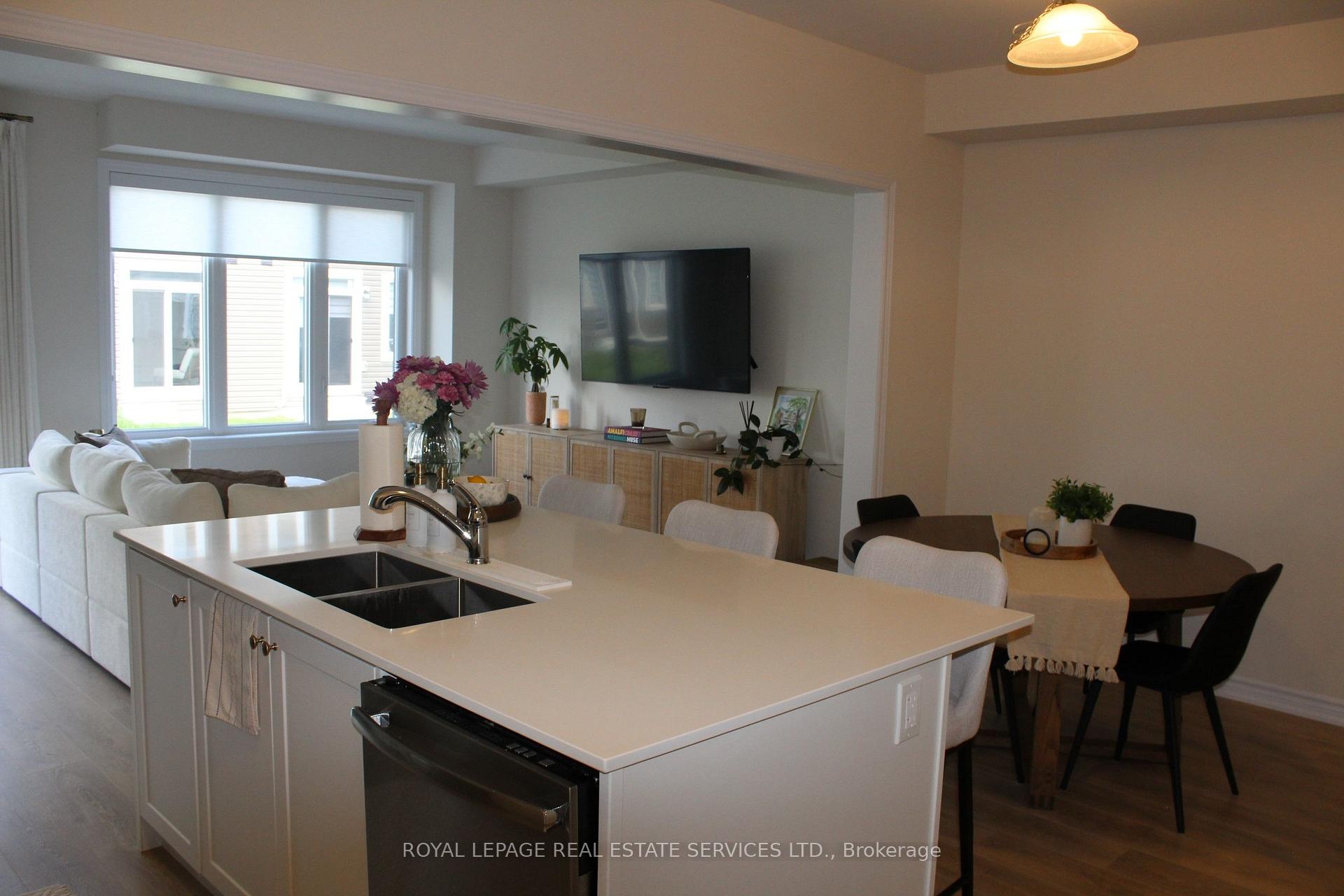 Photo 8 of 17 Conboy Drive, Erin — HOMEH