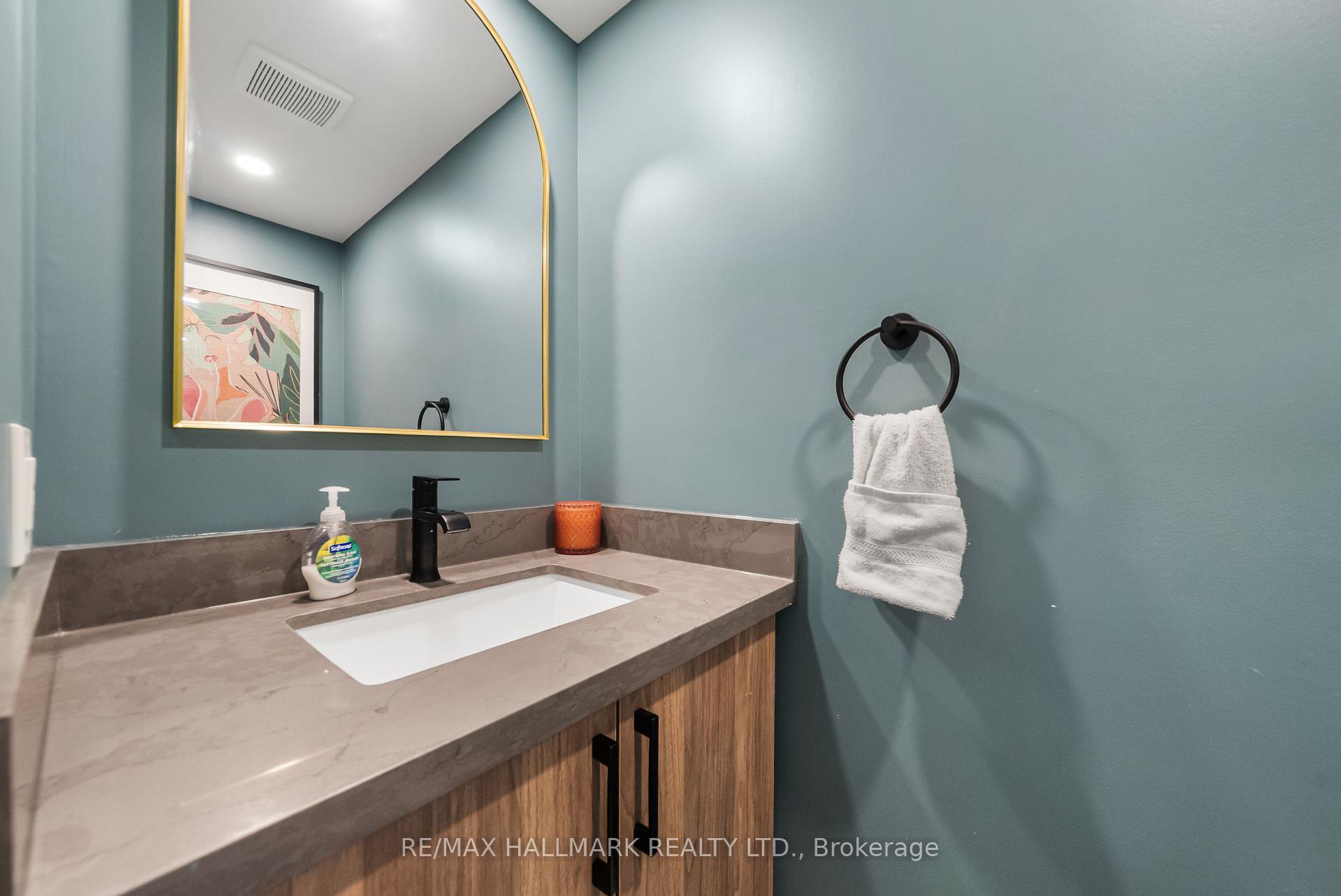 Photo 20 of 71 Bishop Crescent, Markham, Markham Village — HOMEH