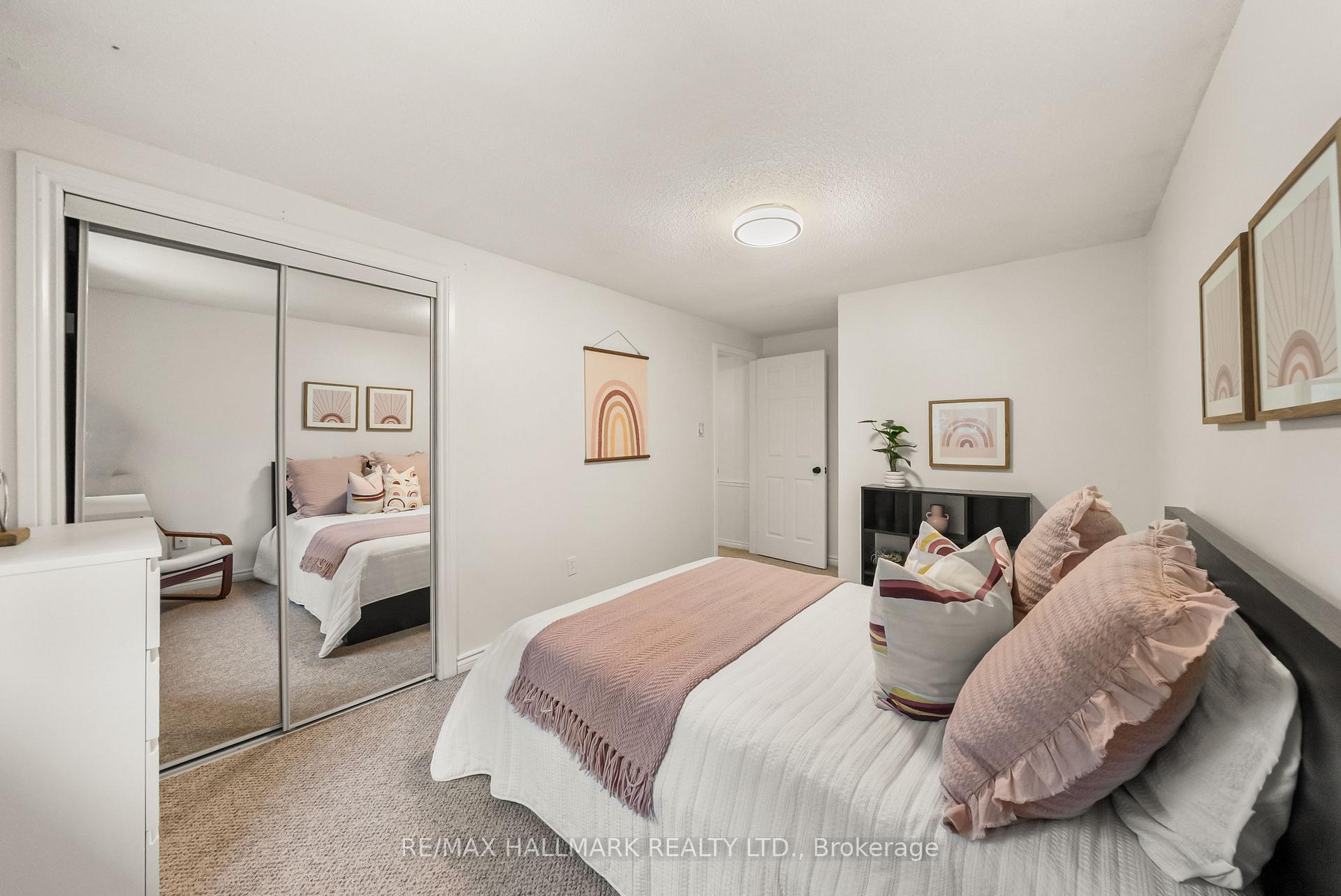 Photo 31 of 71 Bishop Crescent, Markham, Markham Village — HOMEH