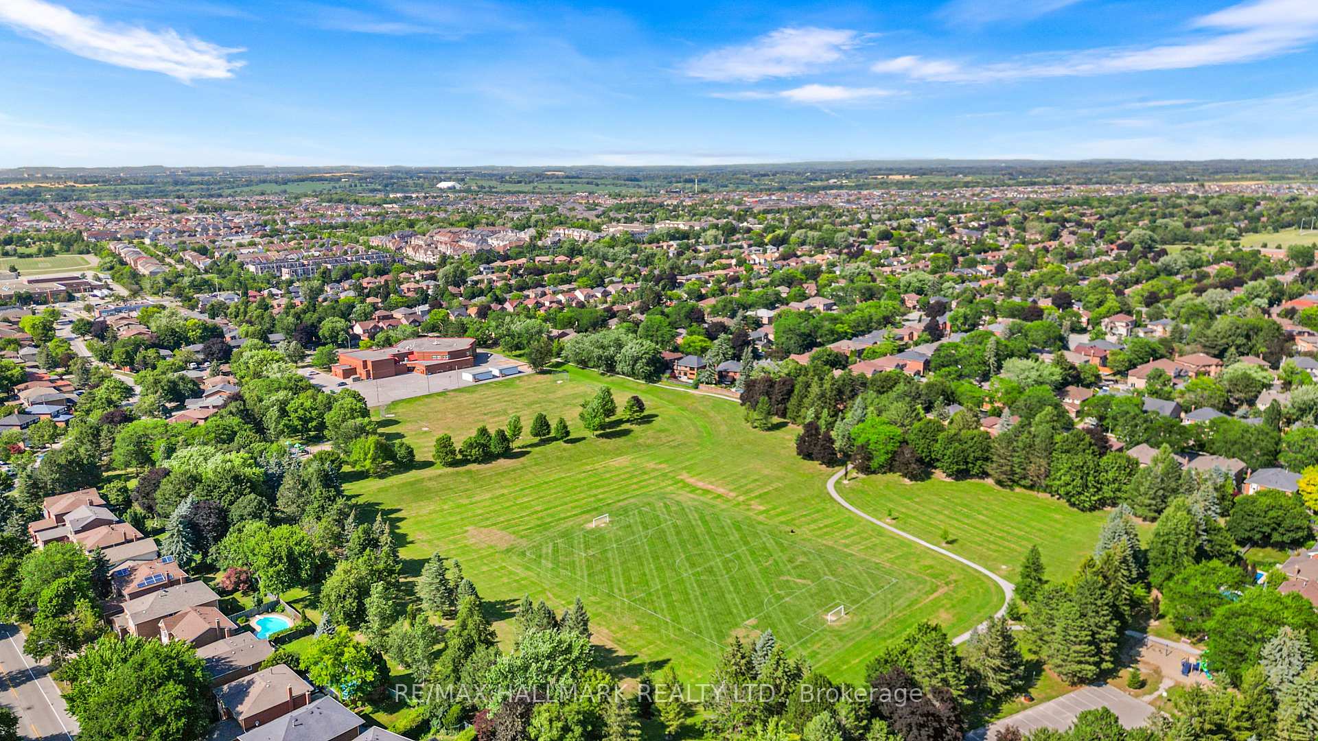 Photo 47 of 71 Bishop Crescent, Markham, Markham Village — HOMEH