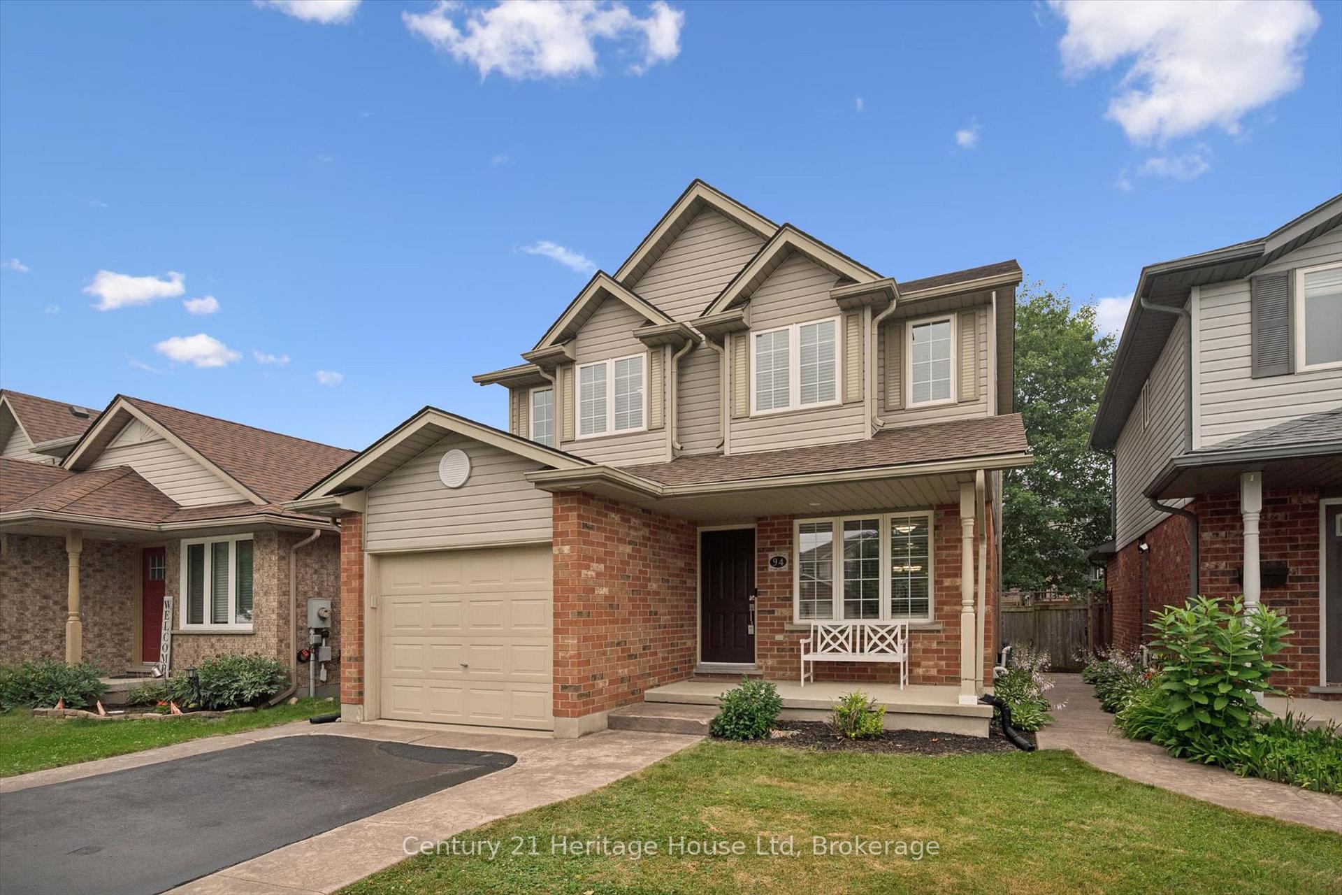 Photo 2 of 94 Milson Crescent, Guelph, Kortright Hills — HOMEH