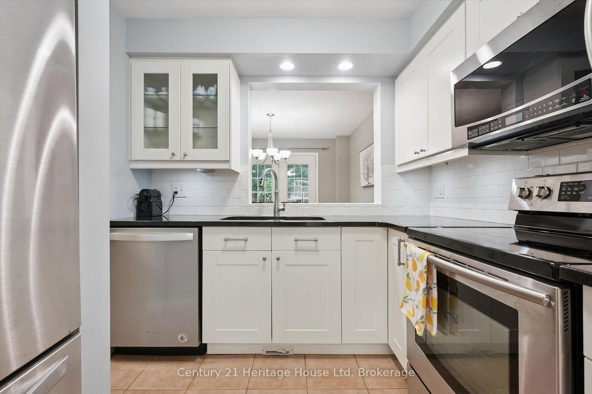 Photo 11 of 94 Milson Crescent, Guelph, Kortright Hills — HOMEH