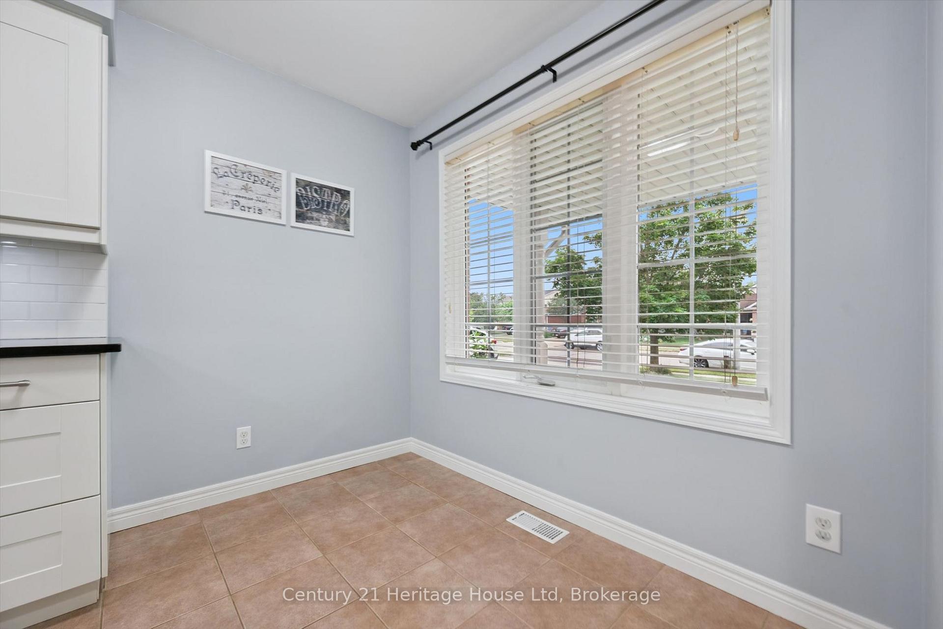 Photo 14 of 94 Milson Crescent, Guelph, Kortright Hills — HOMEH