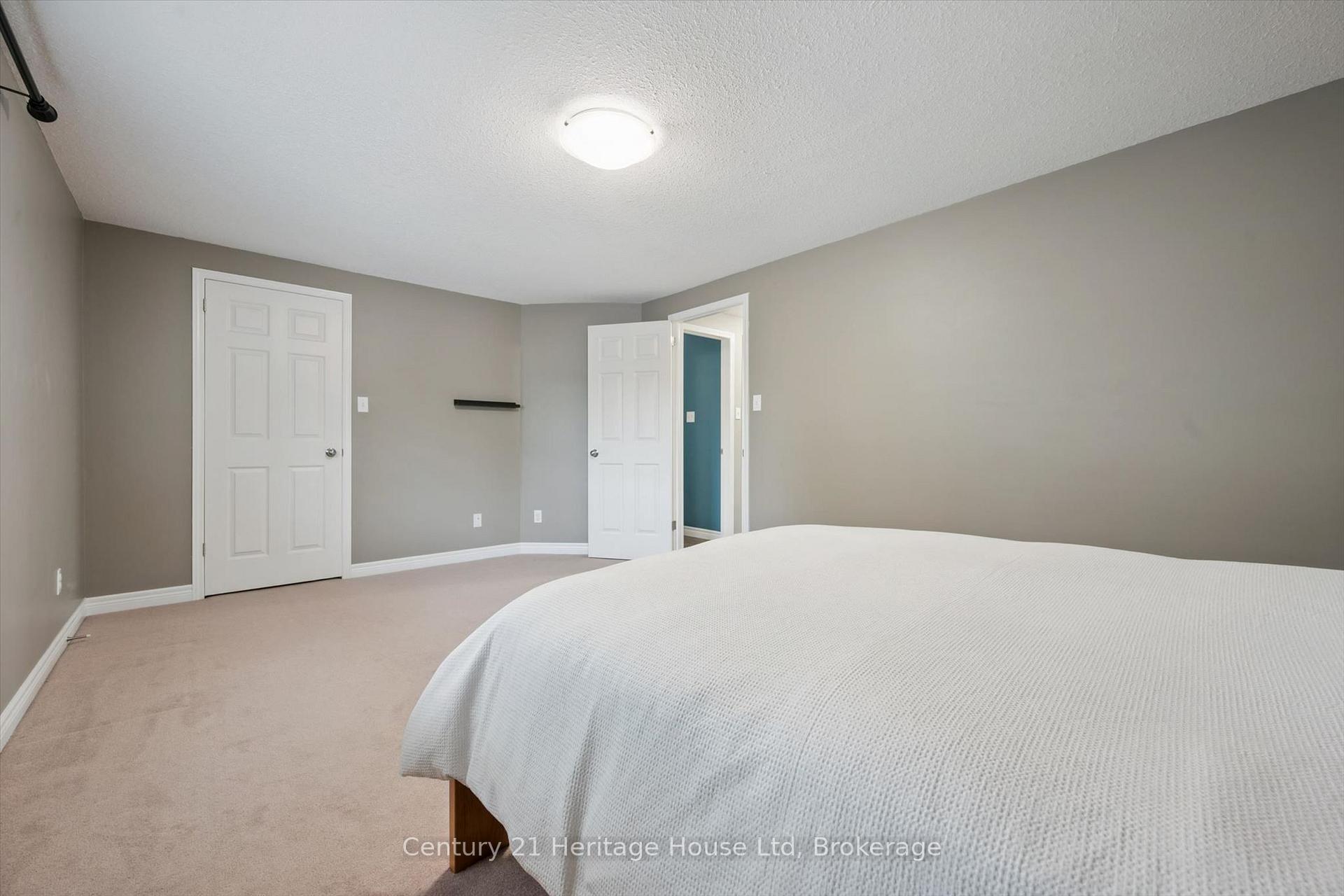 Photo 27 of 94 Milson Crescent, Guelph, Kortright Hills — HOMEH