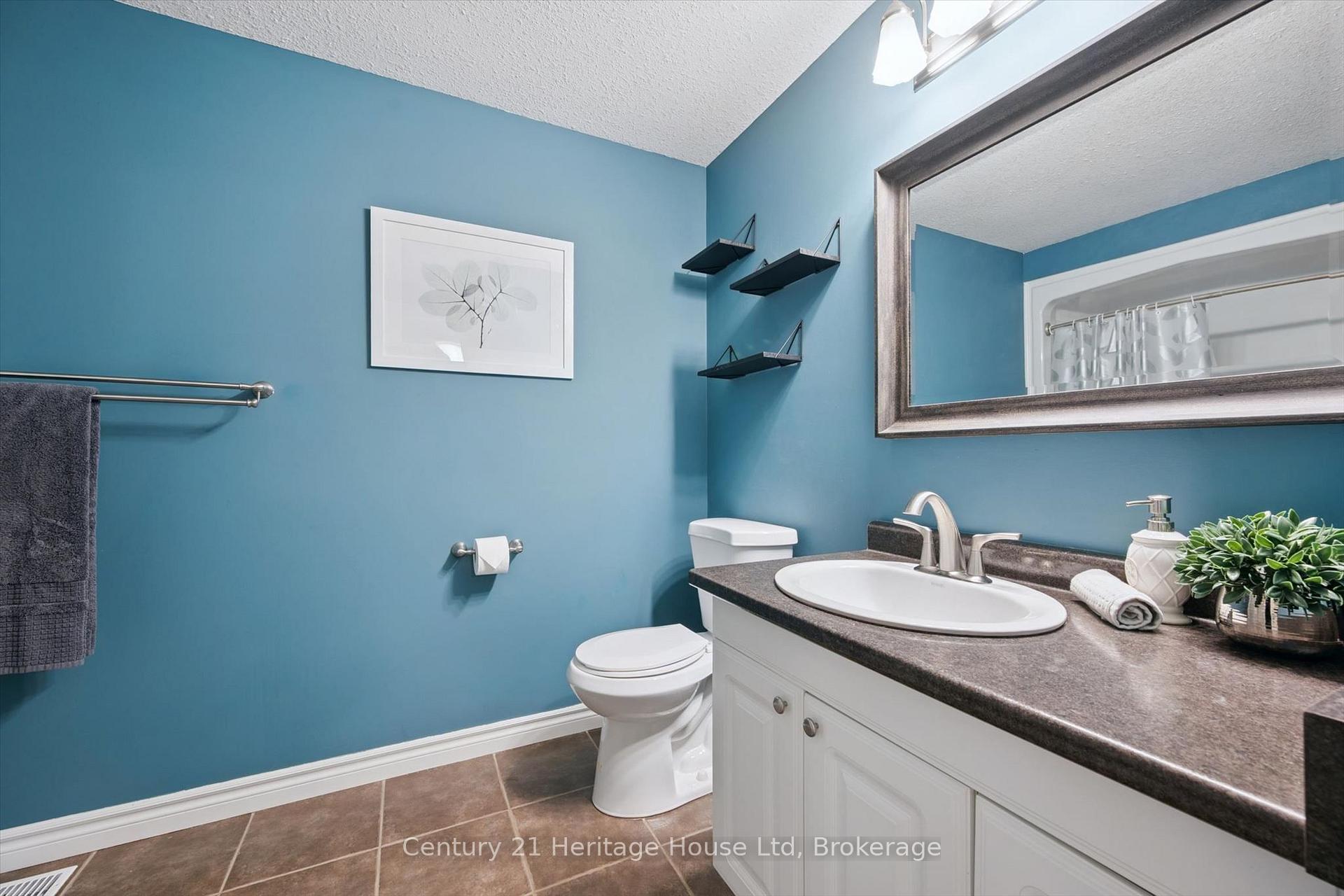 Photo 28 of 94 Milson Crescent, Guelph, Kortright Hills — HOMEH