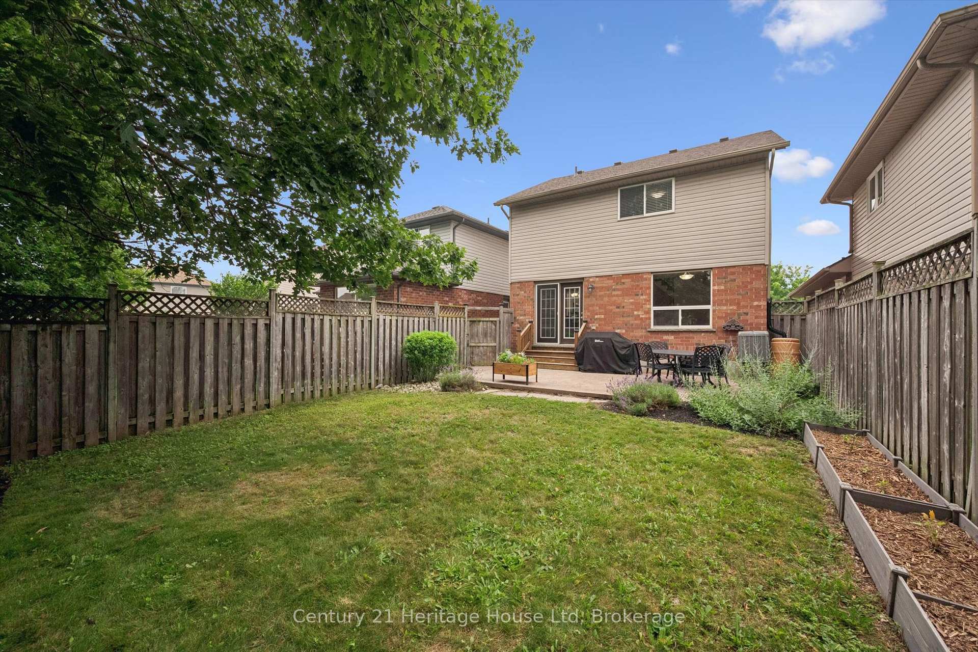 Photo 39 of 94 Milson Crescent, Guelph, Kortright Hills — HOMEH