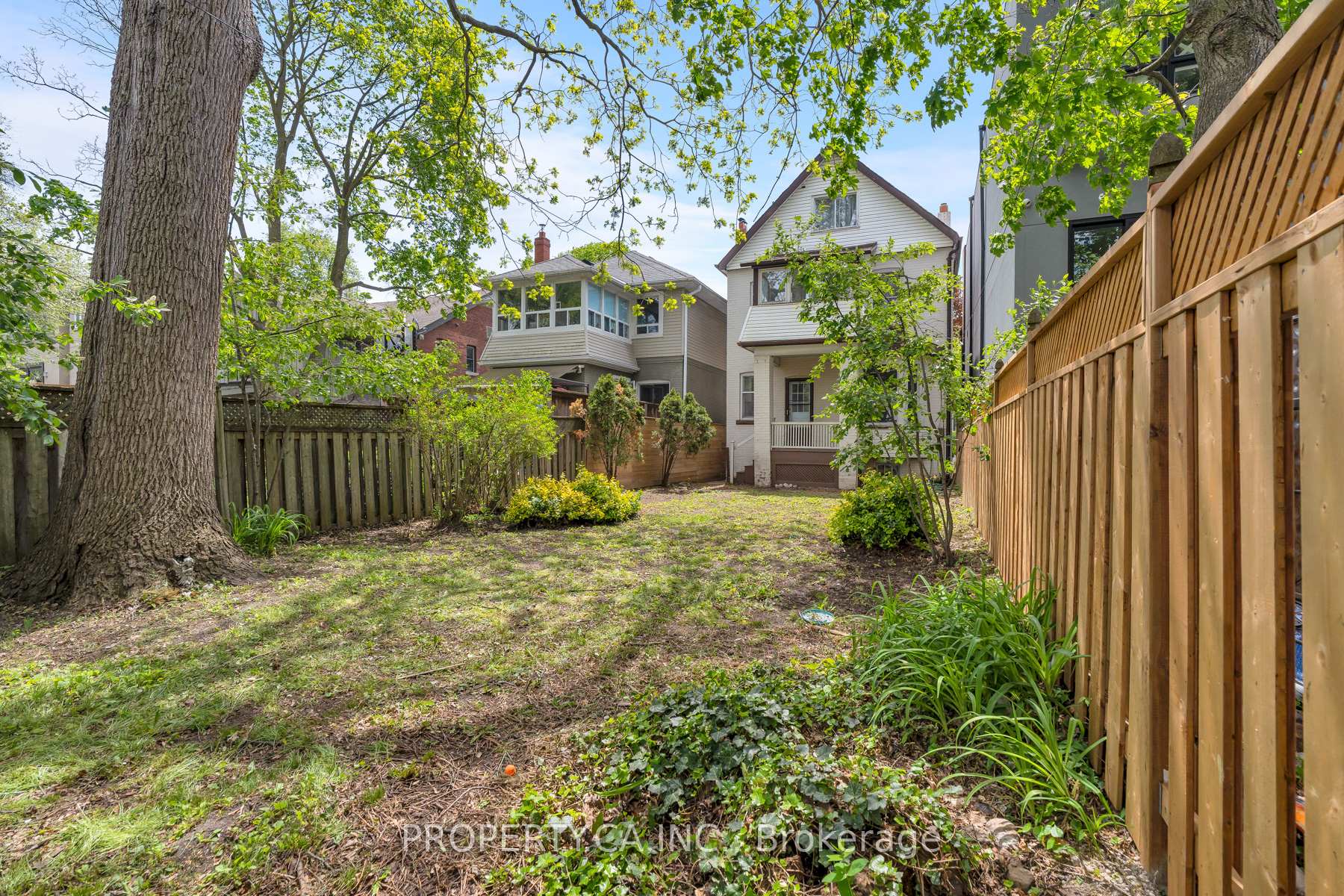 Photo 23 of 108 Albertus Avenue, Toronto, Lawrence Park South — HOMEH
