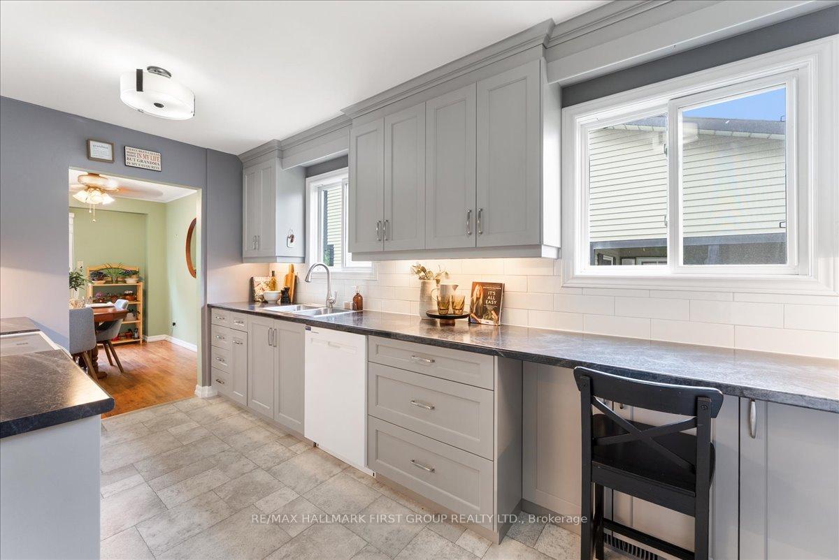 Photo 21 of 100 Martin Road, Clarington, Bowmanville — HOMEH