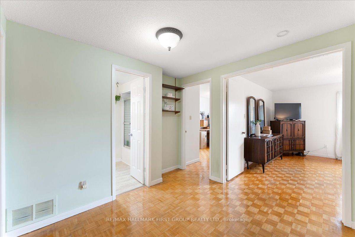 Photo 24 of 100 Martin Road, Clarington, Bowmanville — HOMEH