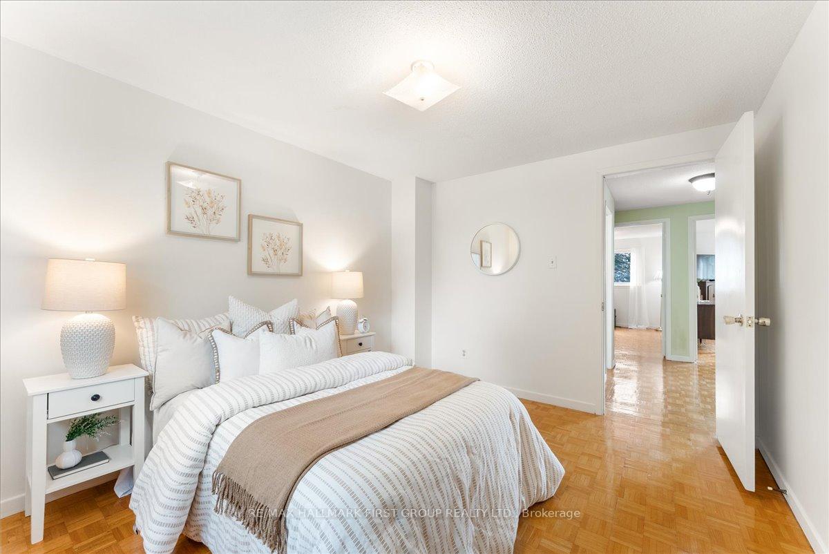 Photo 33 of 100 Martin Road, Clarington, Bowmanville — HOMEH