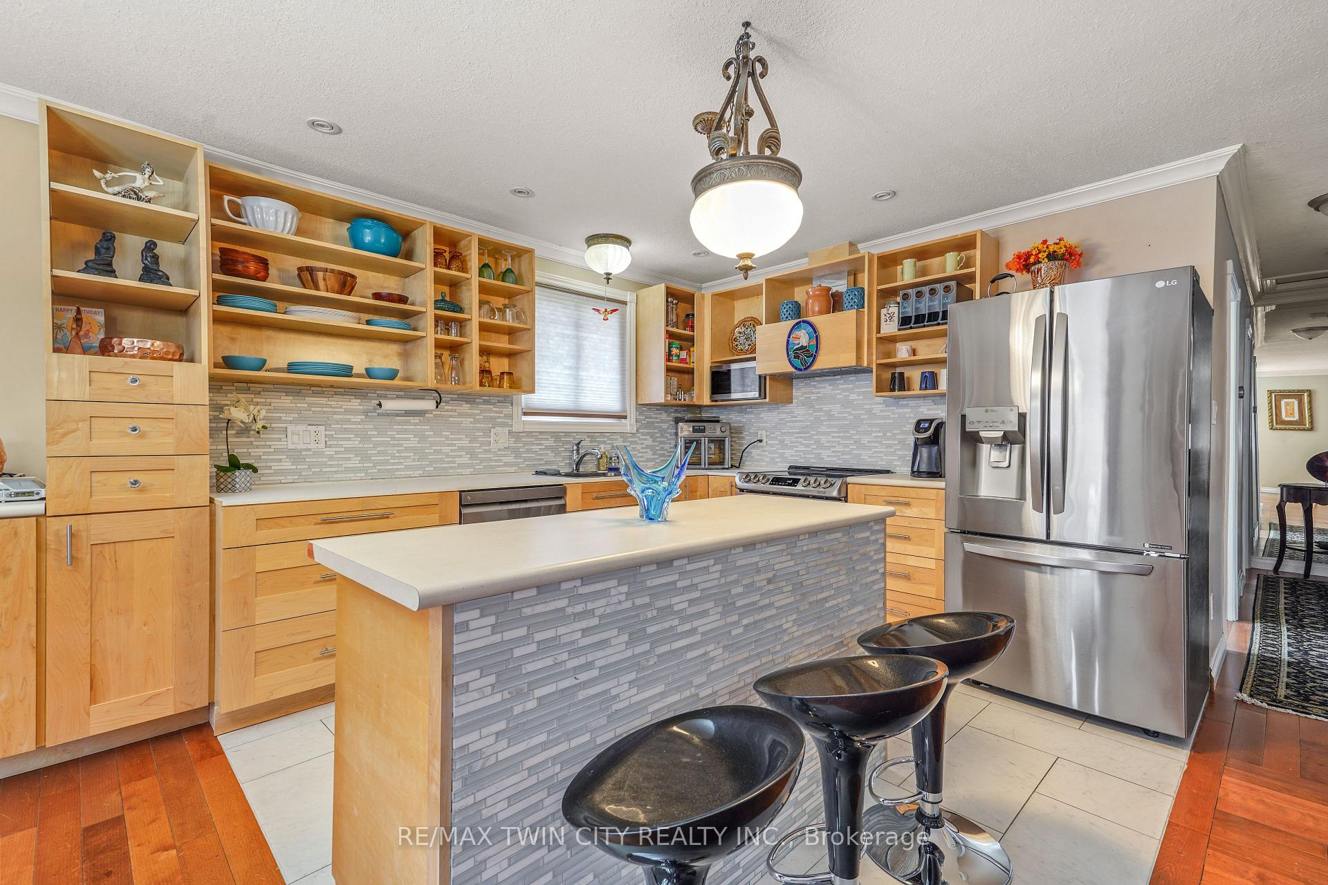 Photo 14 of 14 Thistledown Drive, Brantford, Myrtleville North — HOMEH