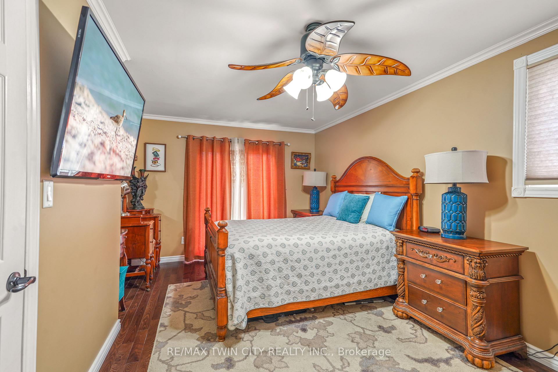 Photo 22 of 14 Thistledown Drive, Brantford, Myrtleville North — HOMEH
