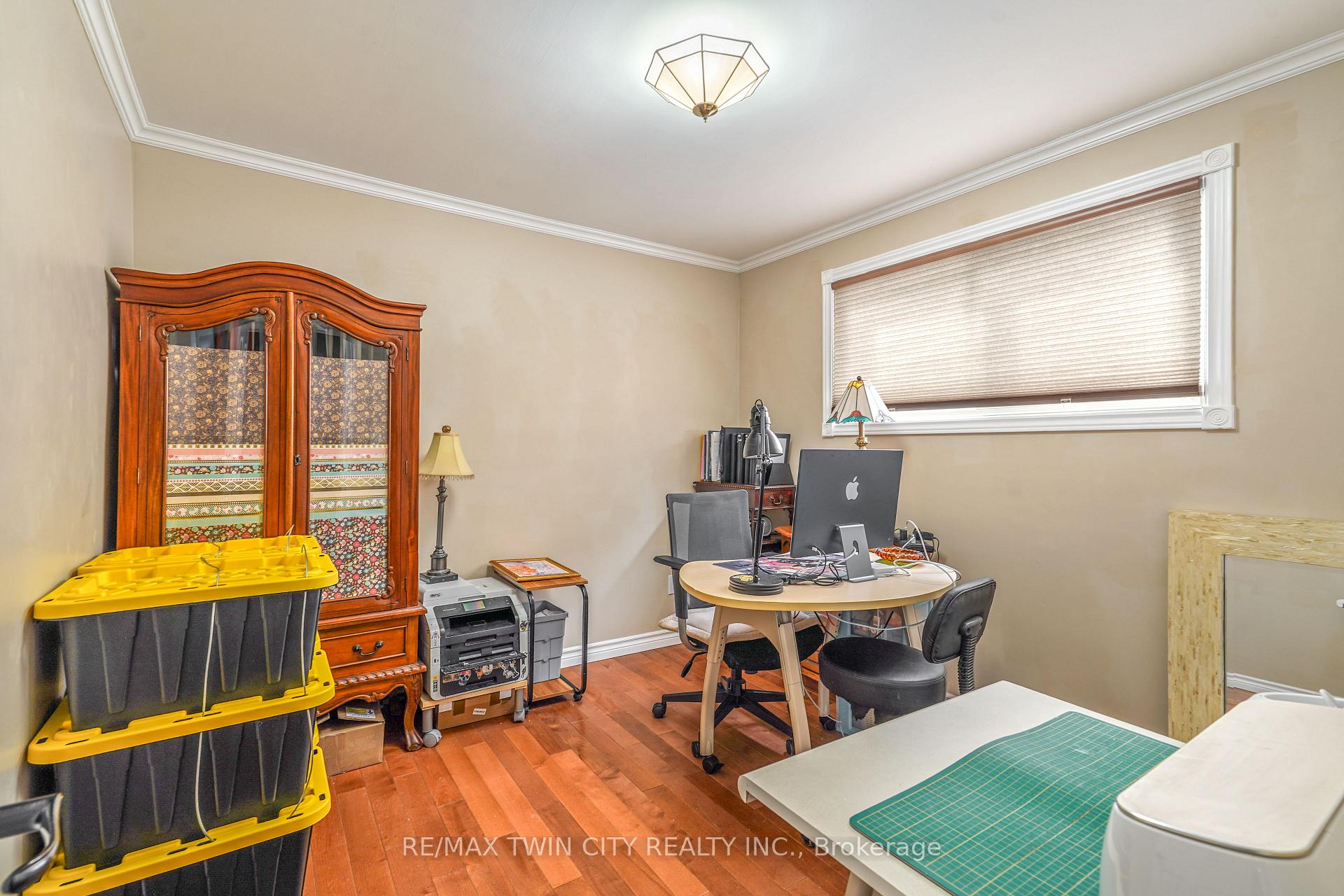 Photo 24 of 14 Thistledown Drive, Brantford, Myrtleville North — HOMEH
