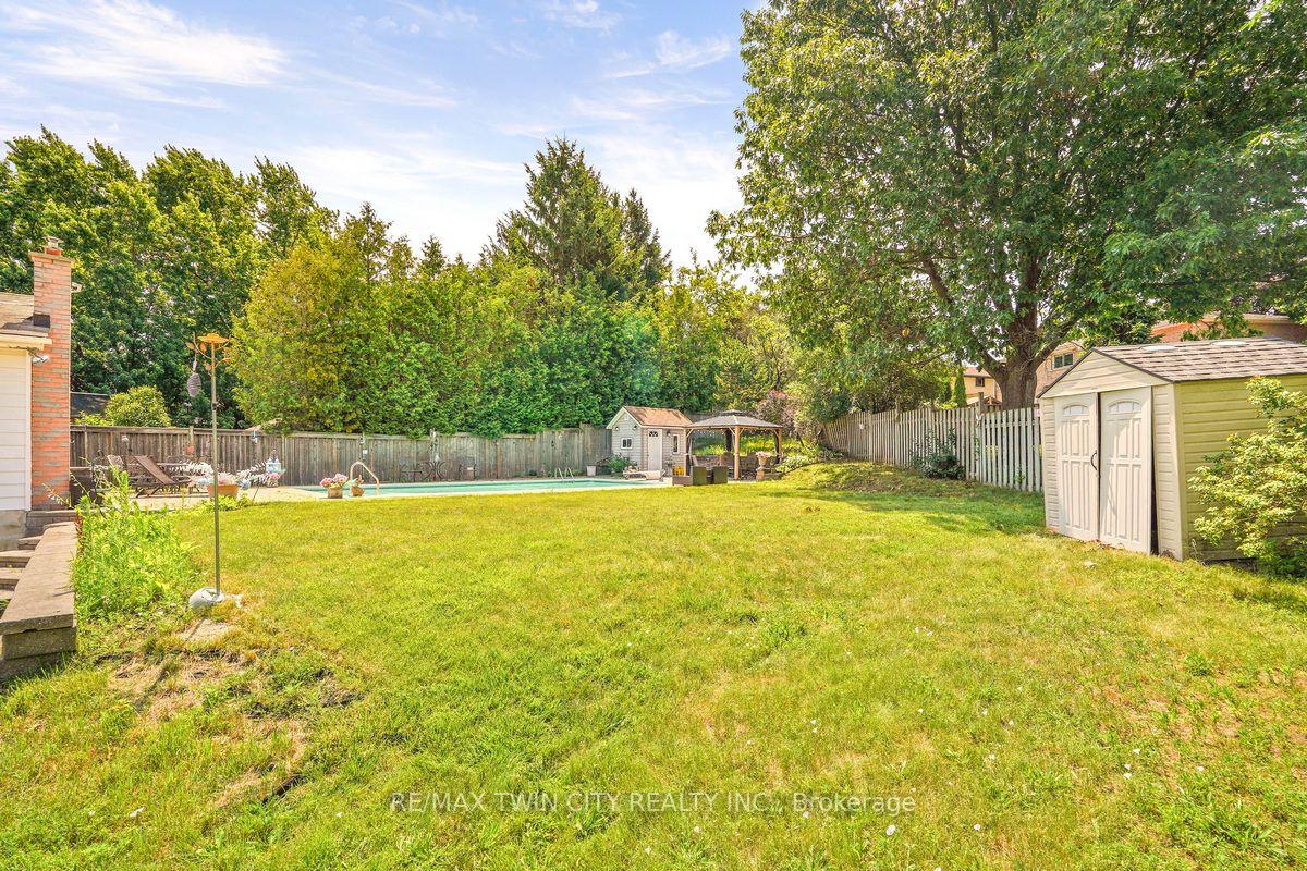 Photo 41 of 14 Thistledown Drive, Brantford, Myrtleville North — HOMEH