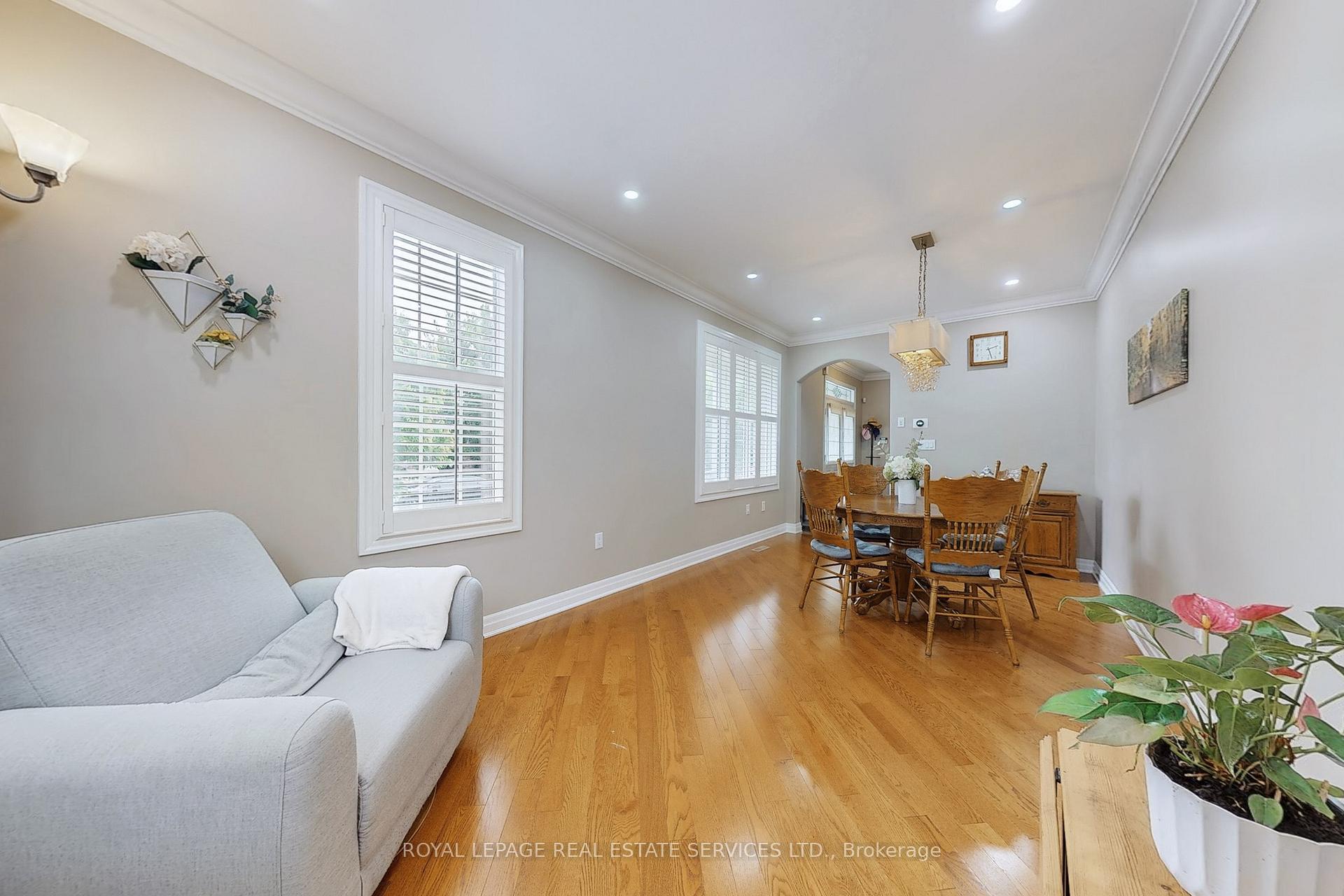 Photo 8 of 659 Hood Terrace, Milton, Coates — HOMEH