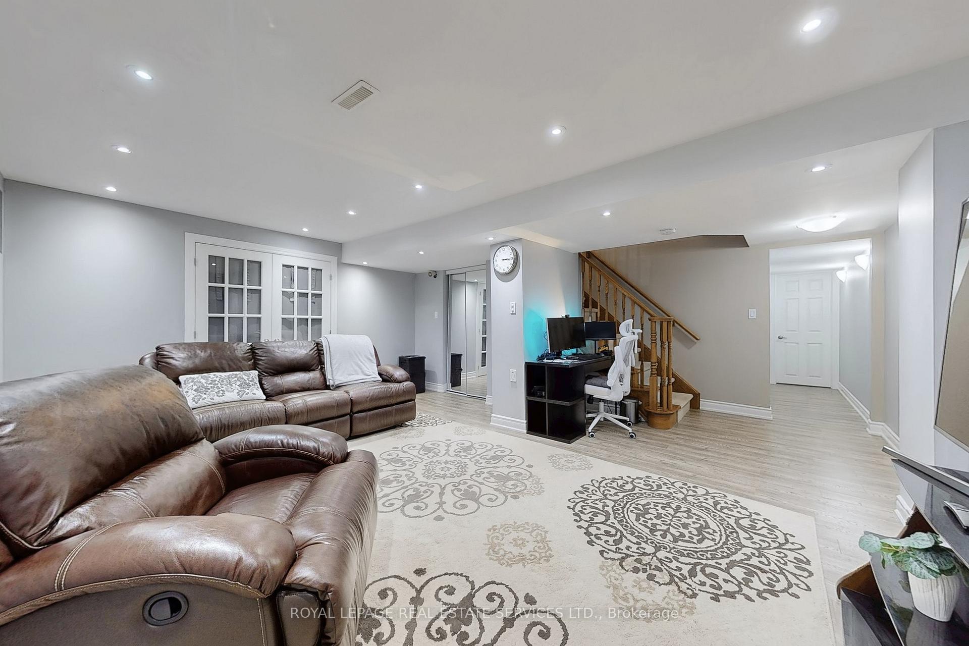 Photo 29 of 659 Hood Terrace, Milton, Coates — HOMEH