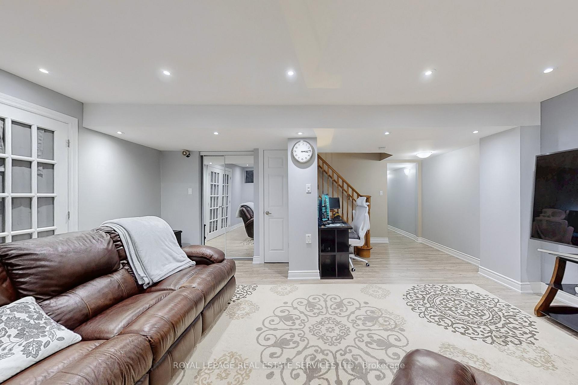 Photo 30 of 659 Hood Terrace, Milton, Coates — HOMEH