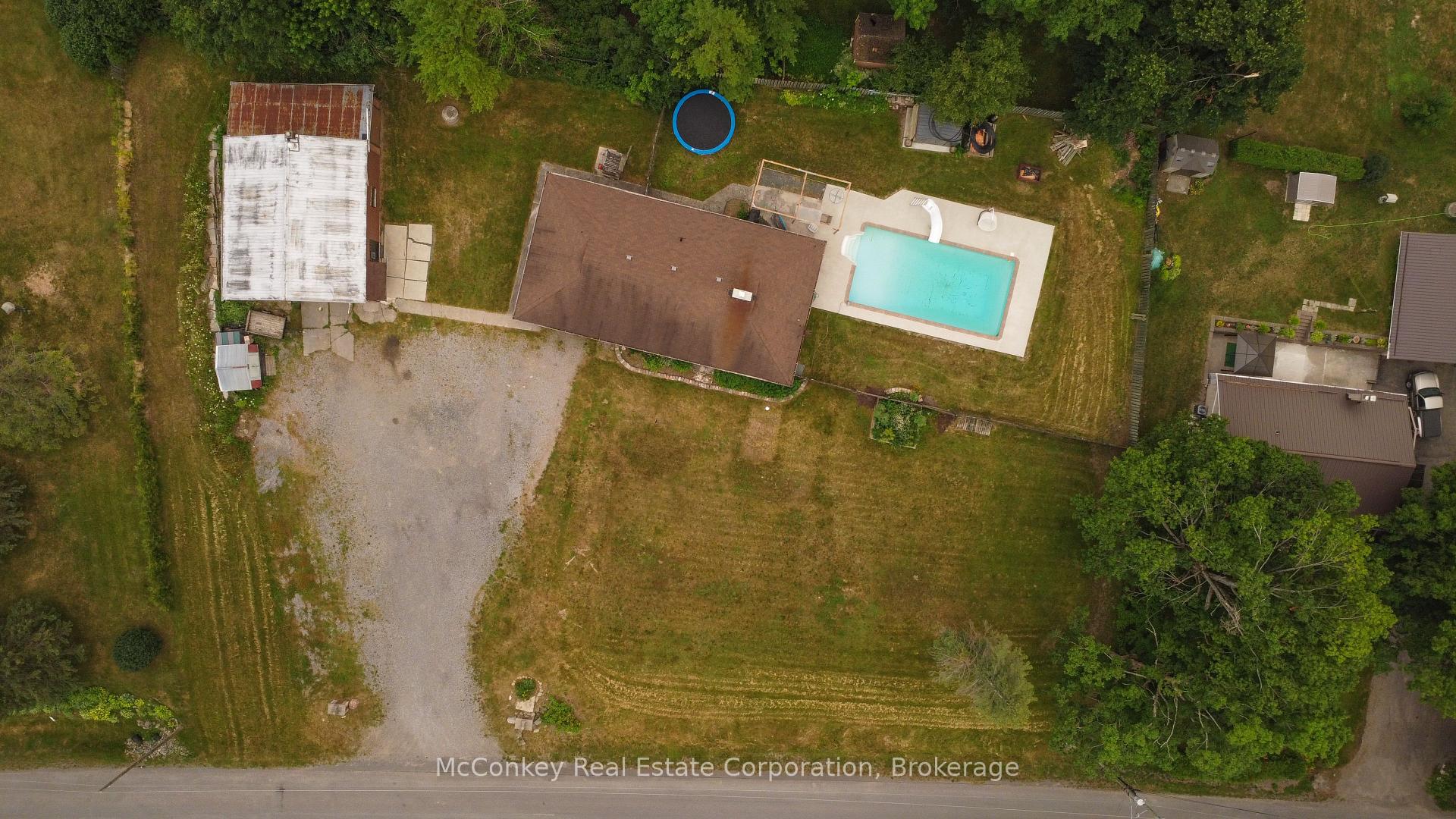 Photo 6 of 129 Clifford Road, Douro-Dummer — HOMEH