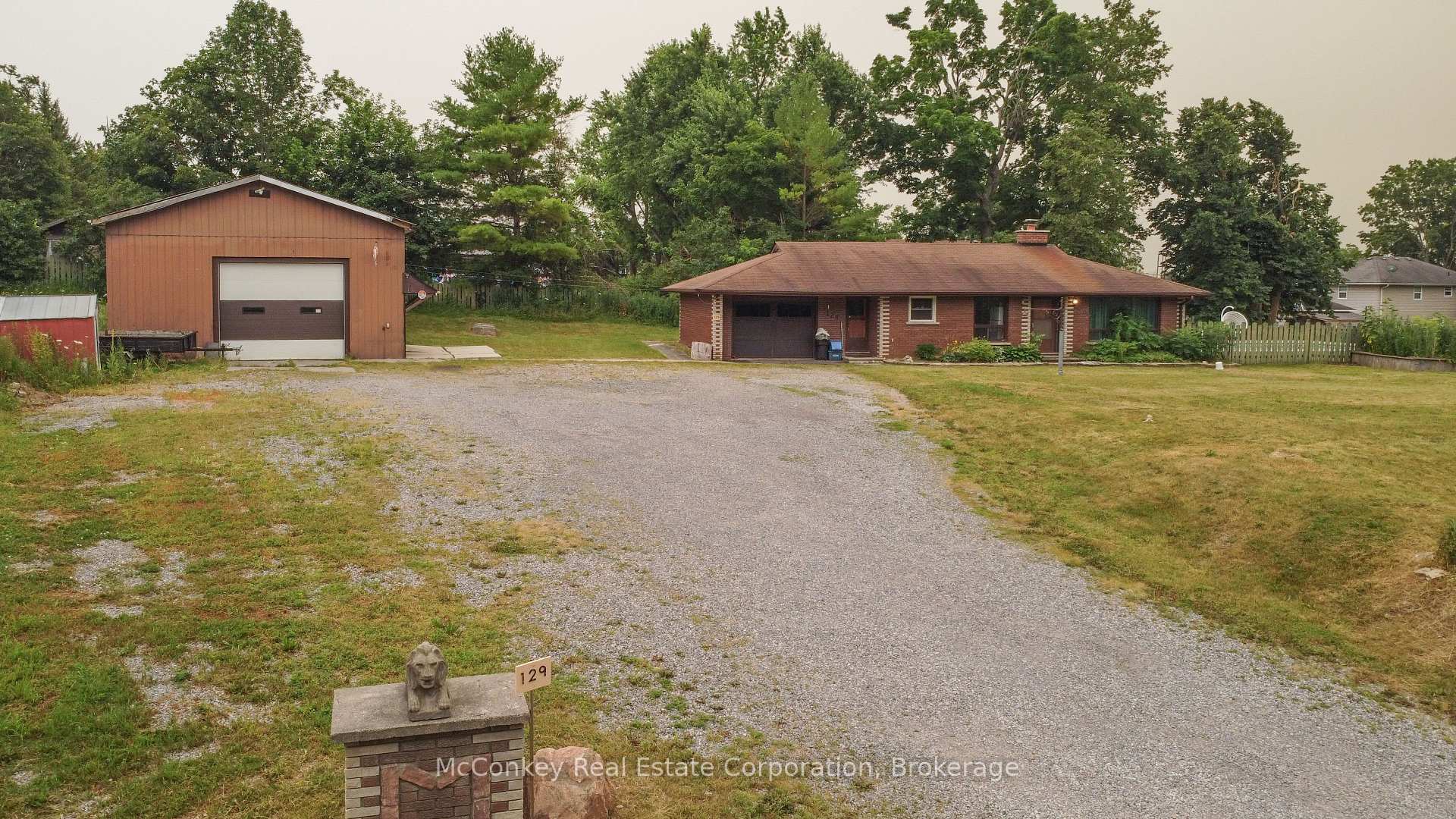 Photo 7 of 129 Clifford Road, Douro-Dummer — HOMEH