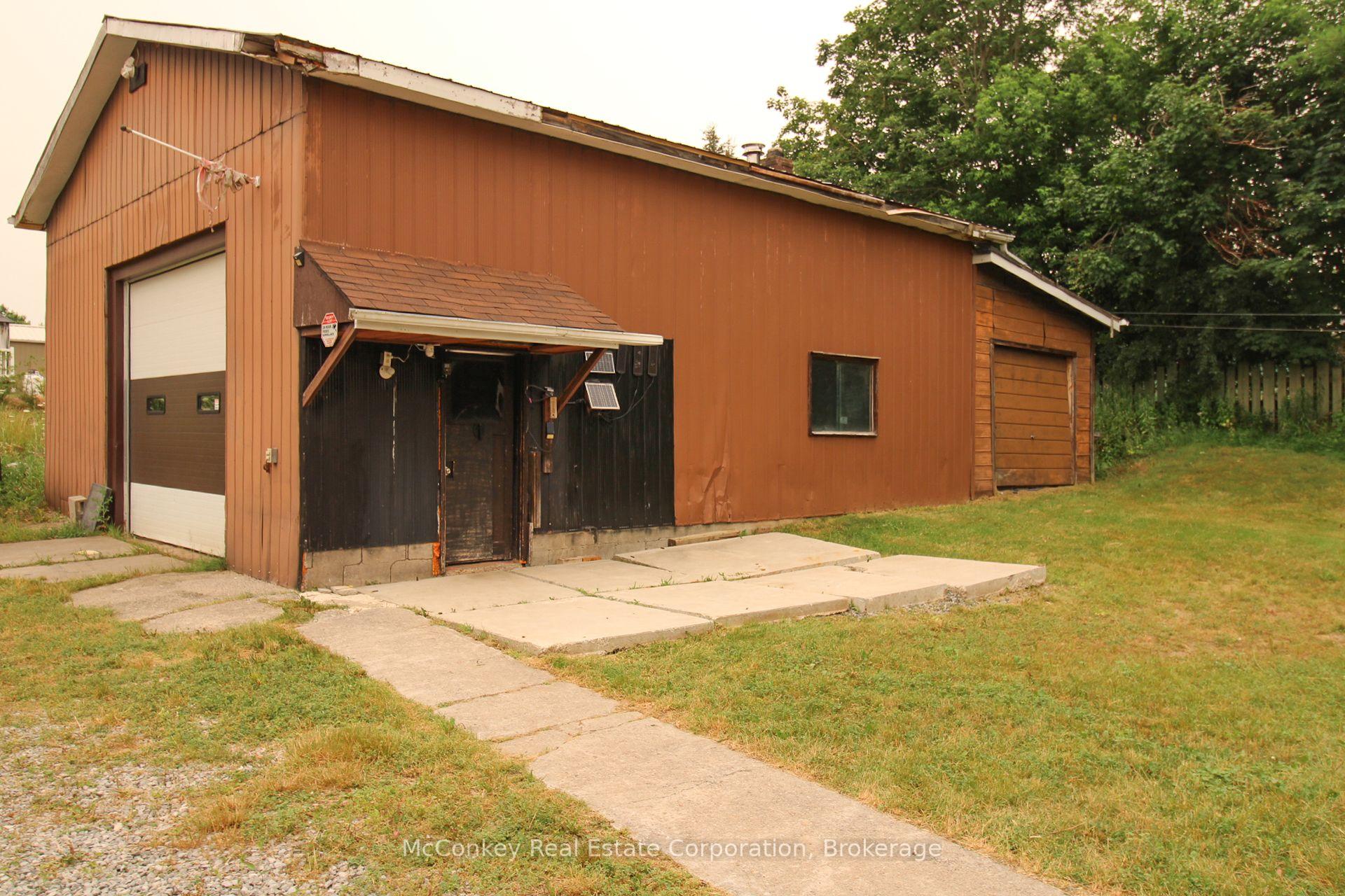Photo 13 of 129 Clifford Road, Douro-Dummer — HOMEH