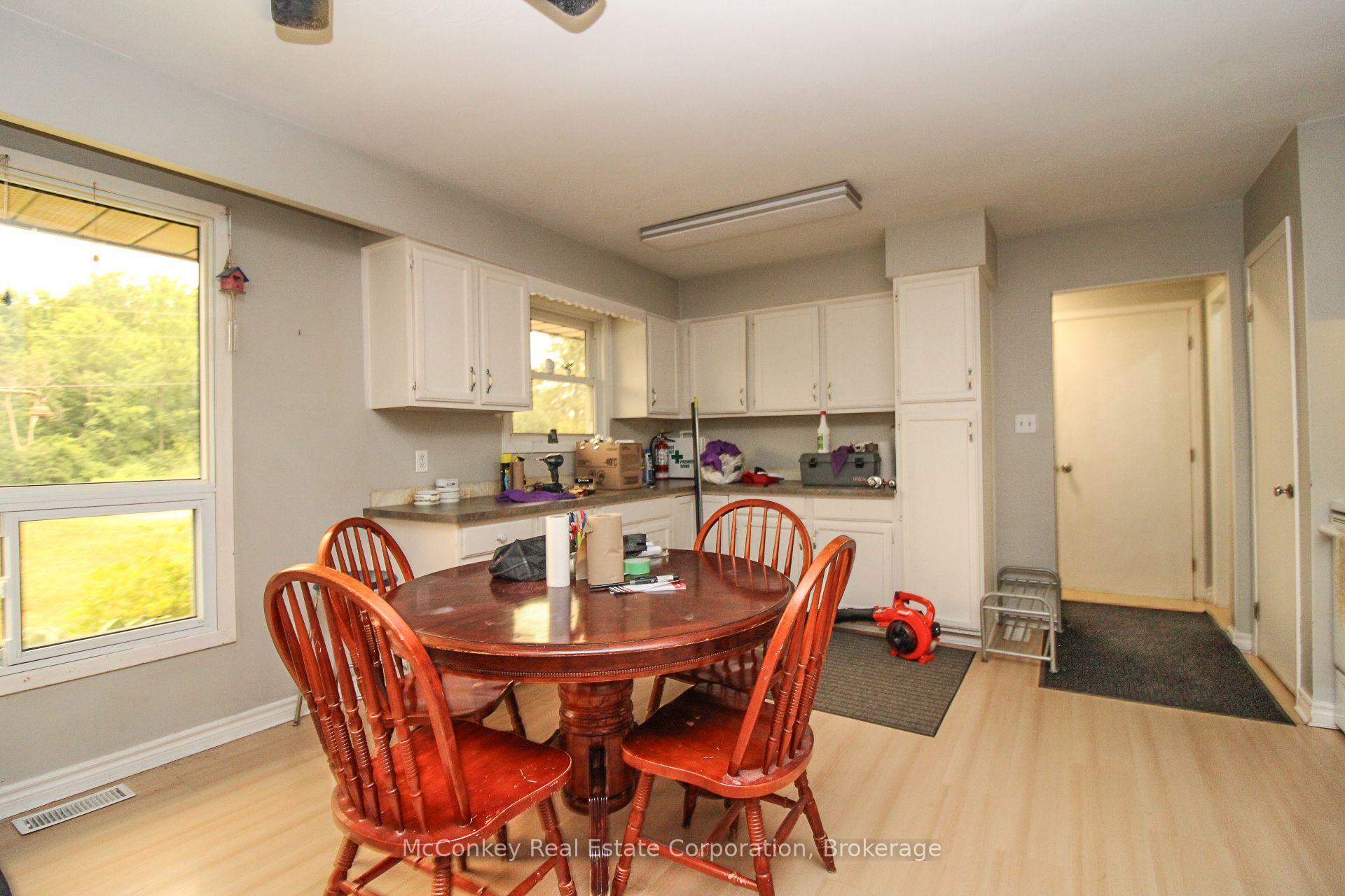 Photo 20 of 129 Clifford Road, Douro-Dummer — HOMEH