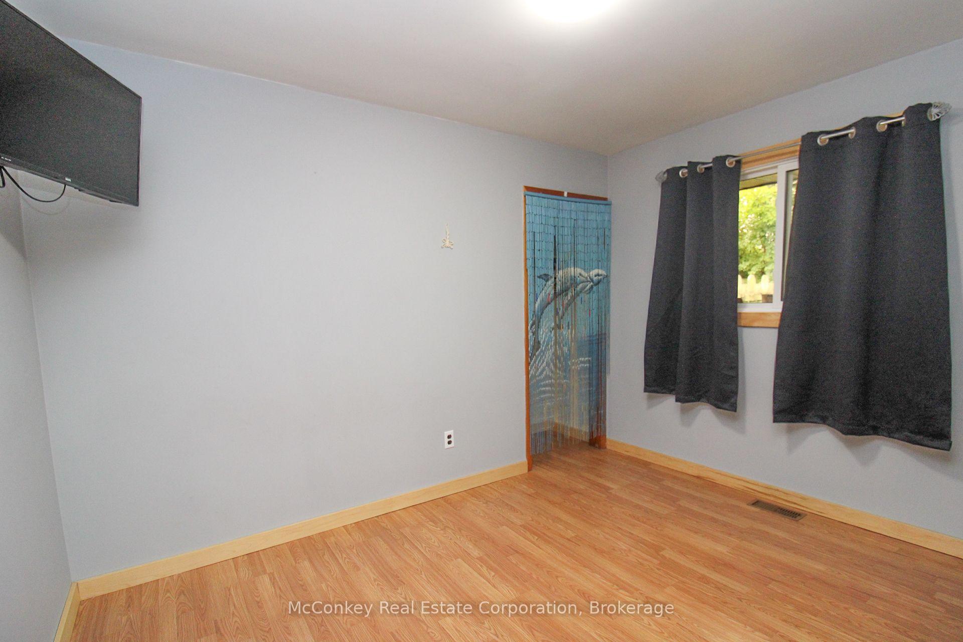 Photo 26 of 129 Clifford Road, Douro-Dummer — HOMEH