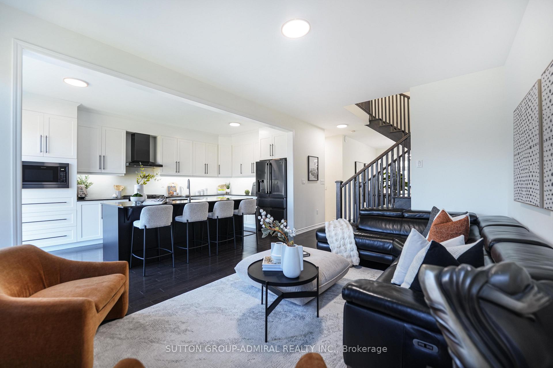 Photo 13 of 18 Morning Sparrow Drive, Vaughan, Kleinburg — HOMEH