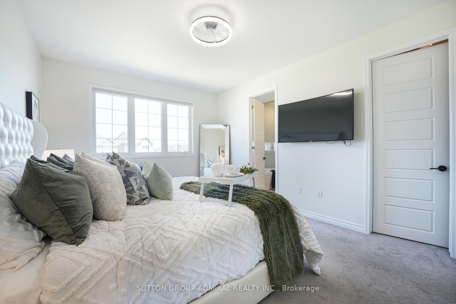 Photo 24 of 18 Morning Sparrow Drive, Vaughan, Kleinburg — HOMEH
