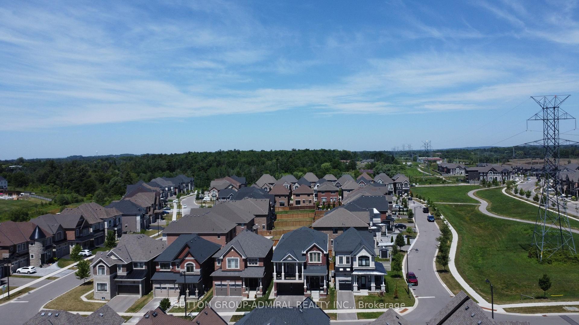Photo 36 of 18 Morning Sparrow Drive, Vaughan, Kleinburg — HOMEH