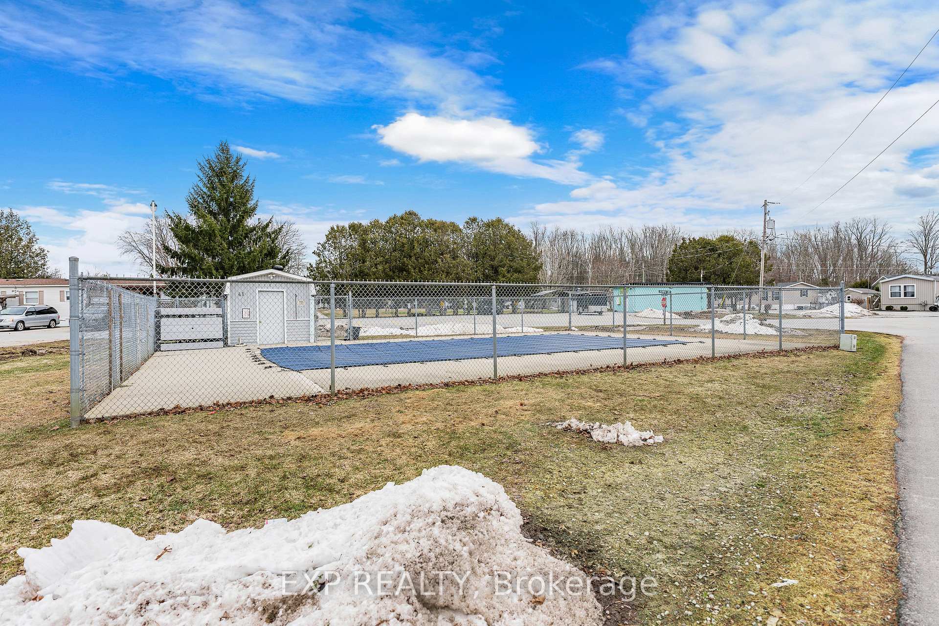 Photo 36 of 5 Elm Street, Puslinch, Rural Puslinch East — HOMEH