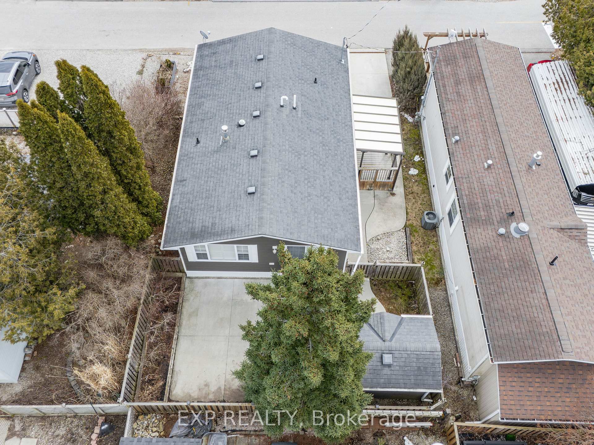 Photo 44 of 5 Elm Street, Puslinch, Rural Puslinch East — HOMEH