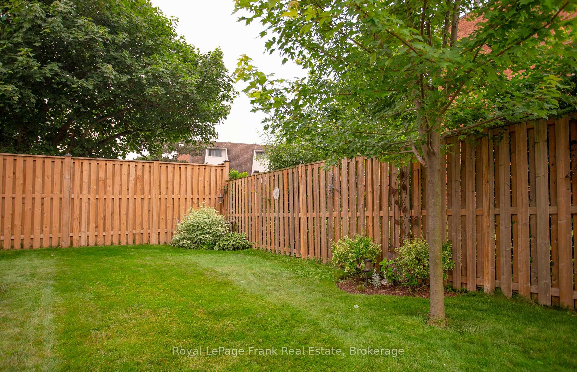 Photo 44 of 34 Baker Road, Ajax, South East — HOMEH
