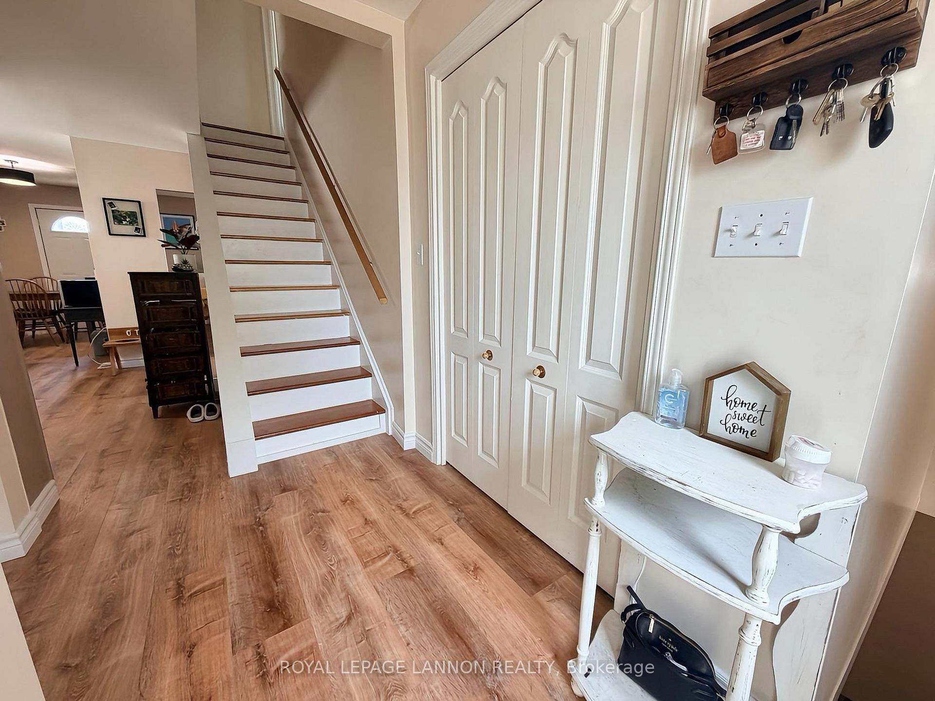 Photo 3 of 312 Ball Park Crescent, Greenstone — HOMEH