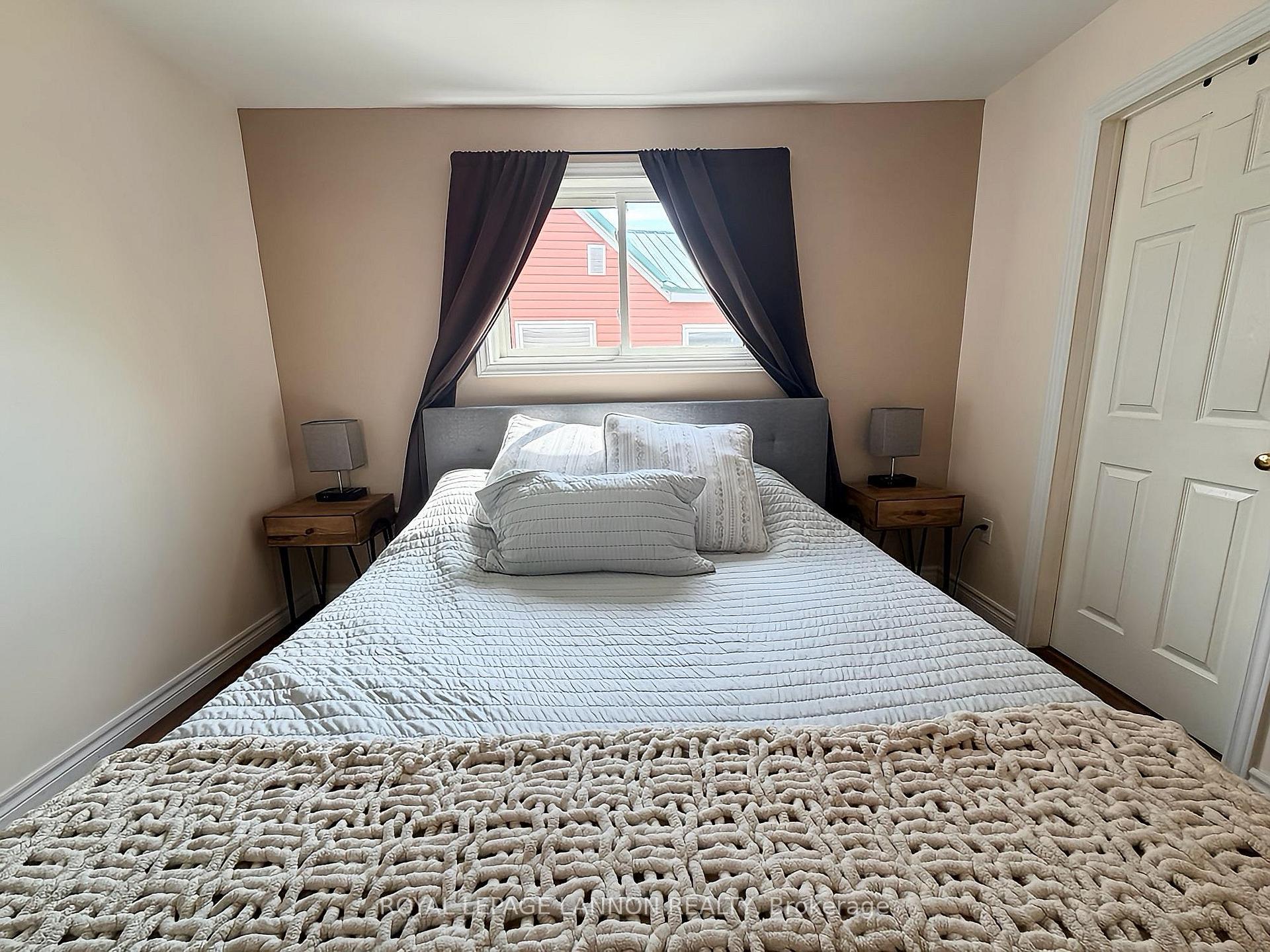 Photo 12 of 312 Ball Park Crescent, Greenstone — HOMEH
