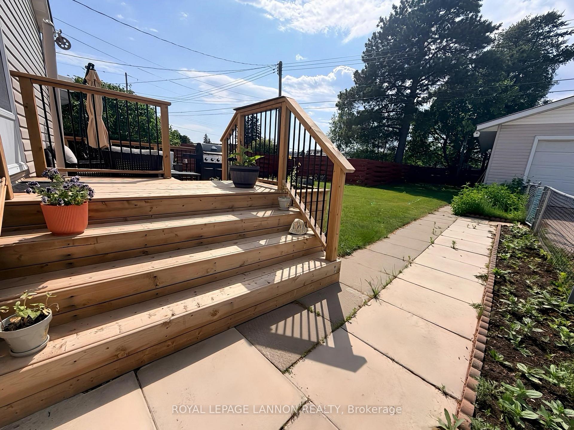 Photo 23 of 312 Ball Park Crescent, Greenstone — HOMEH