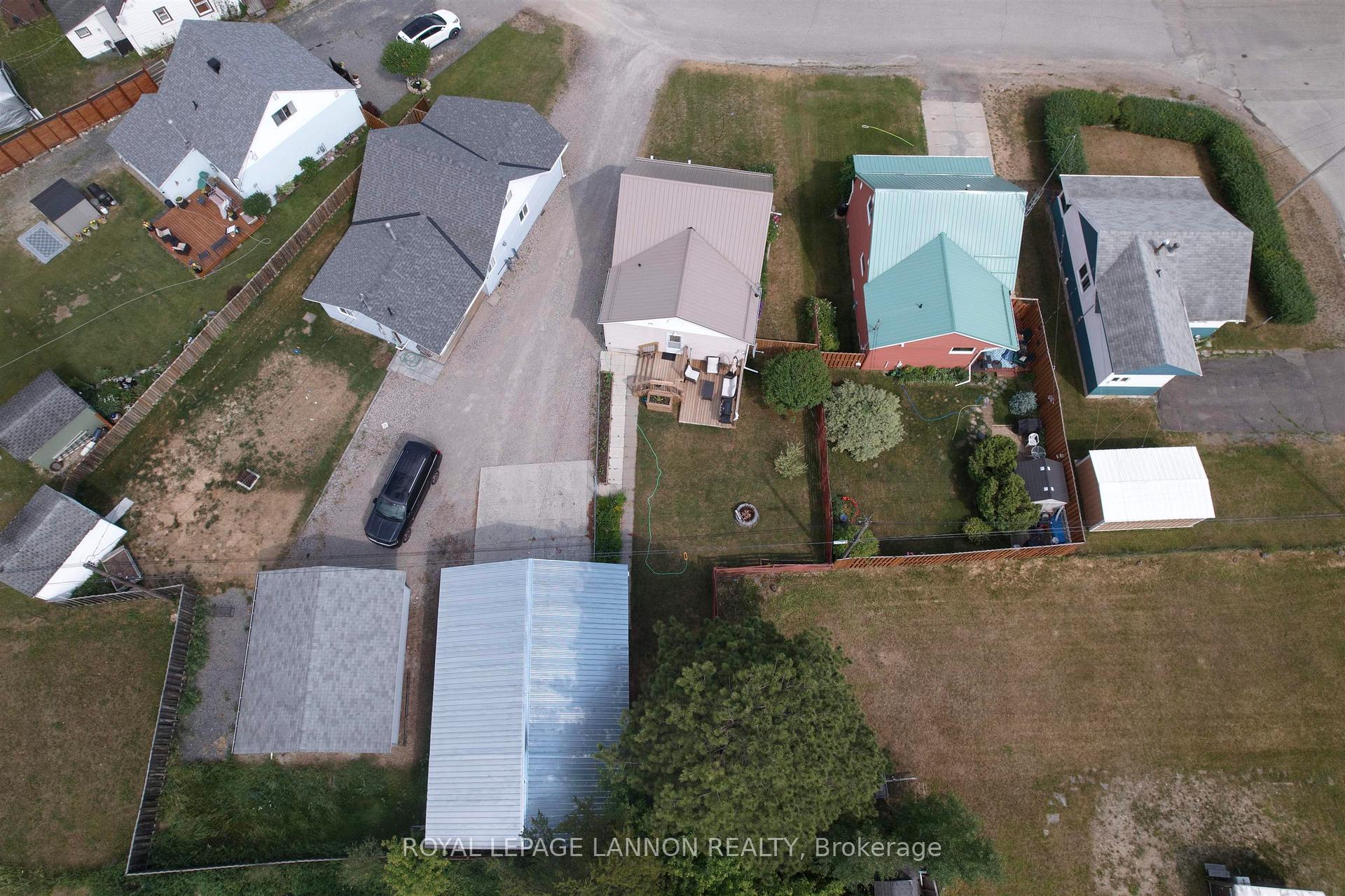 Photo 26 of 312 Ball Park Crescent, Greenstone — HOMEH